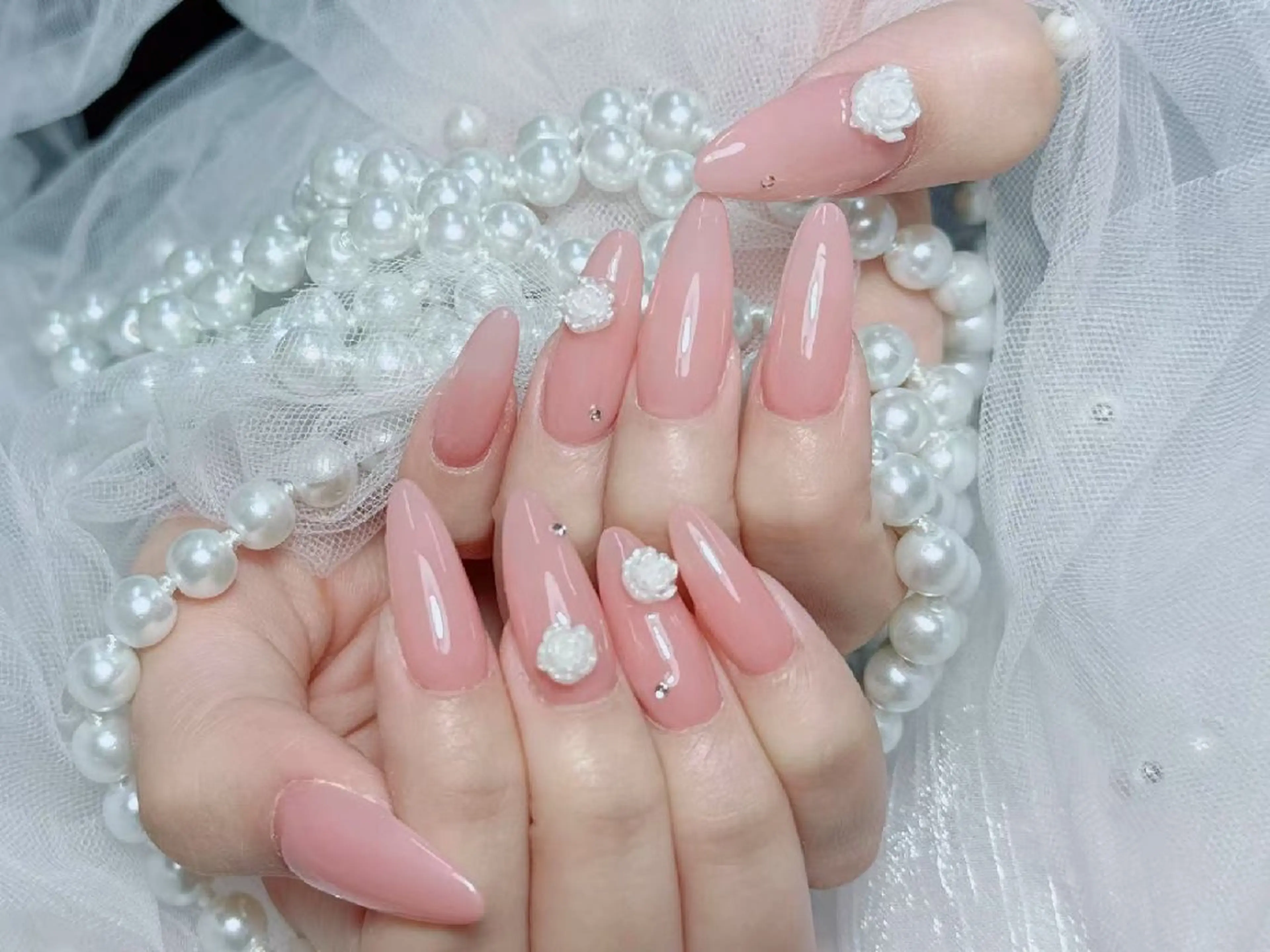 【初回オフ無料厚み出し込*】🟣持込みやり放題☆100分 (デザイン4本）の写真