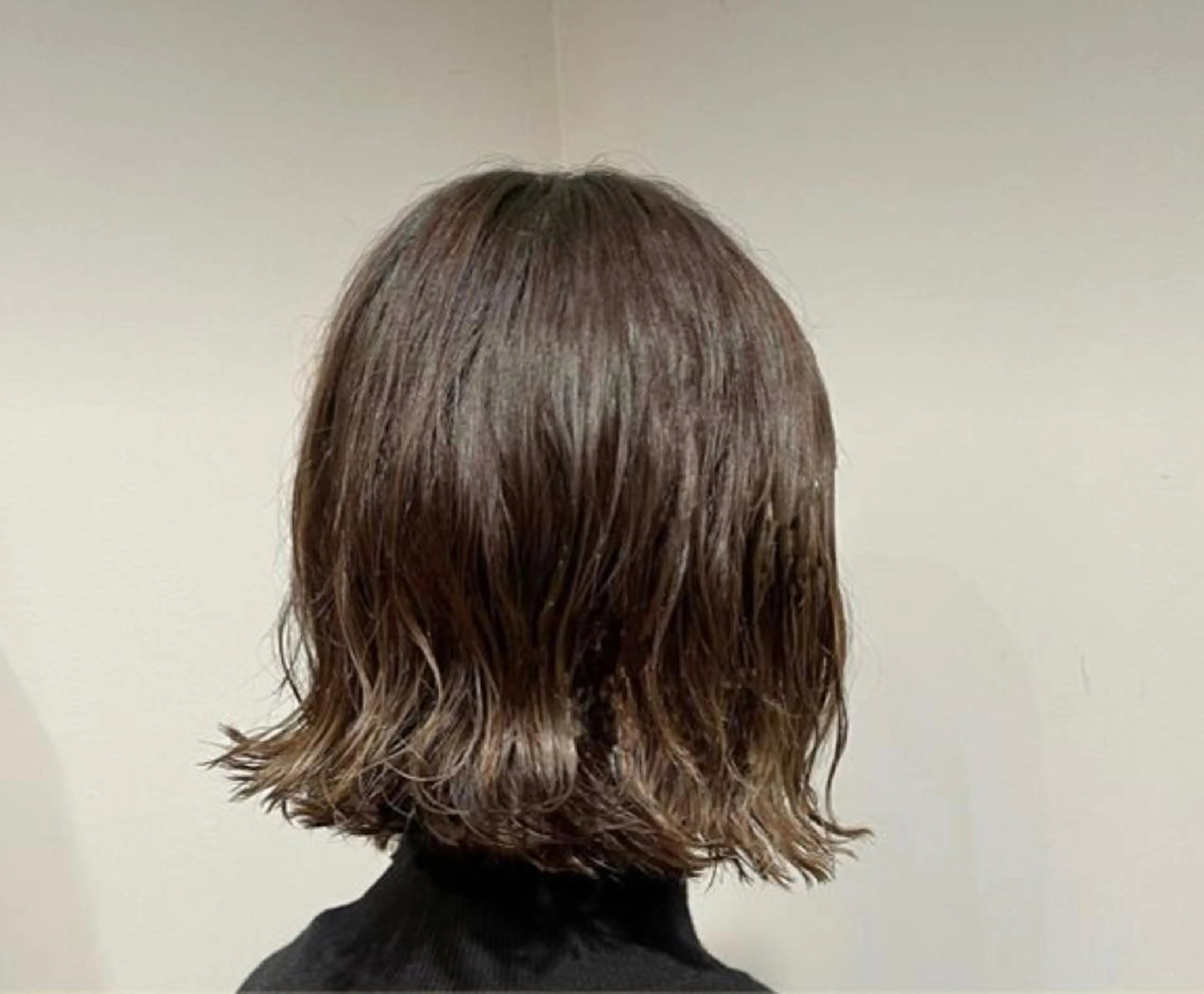 ショート パーマ 韓国ナチュラル・ ベージュ/落合夏希のヘアスタイル