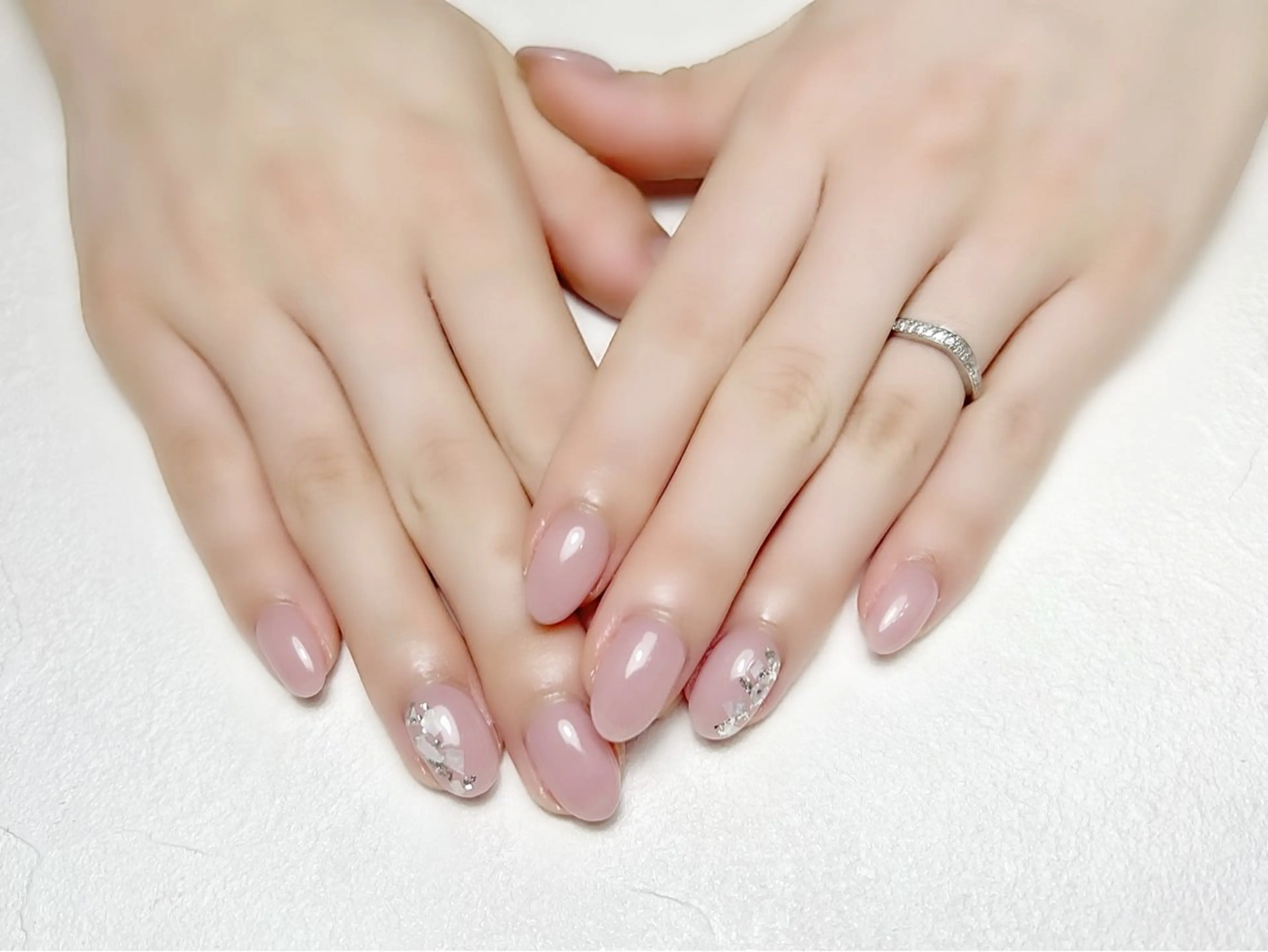 ネイル アートネイル オフィスネイル ワンカラーネイル 夏ネイル rouse nail RISATOのネイルデザイン
