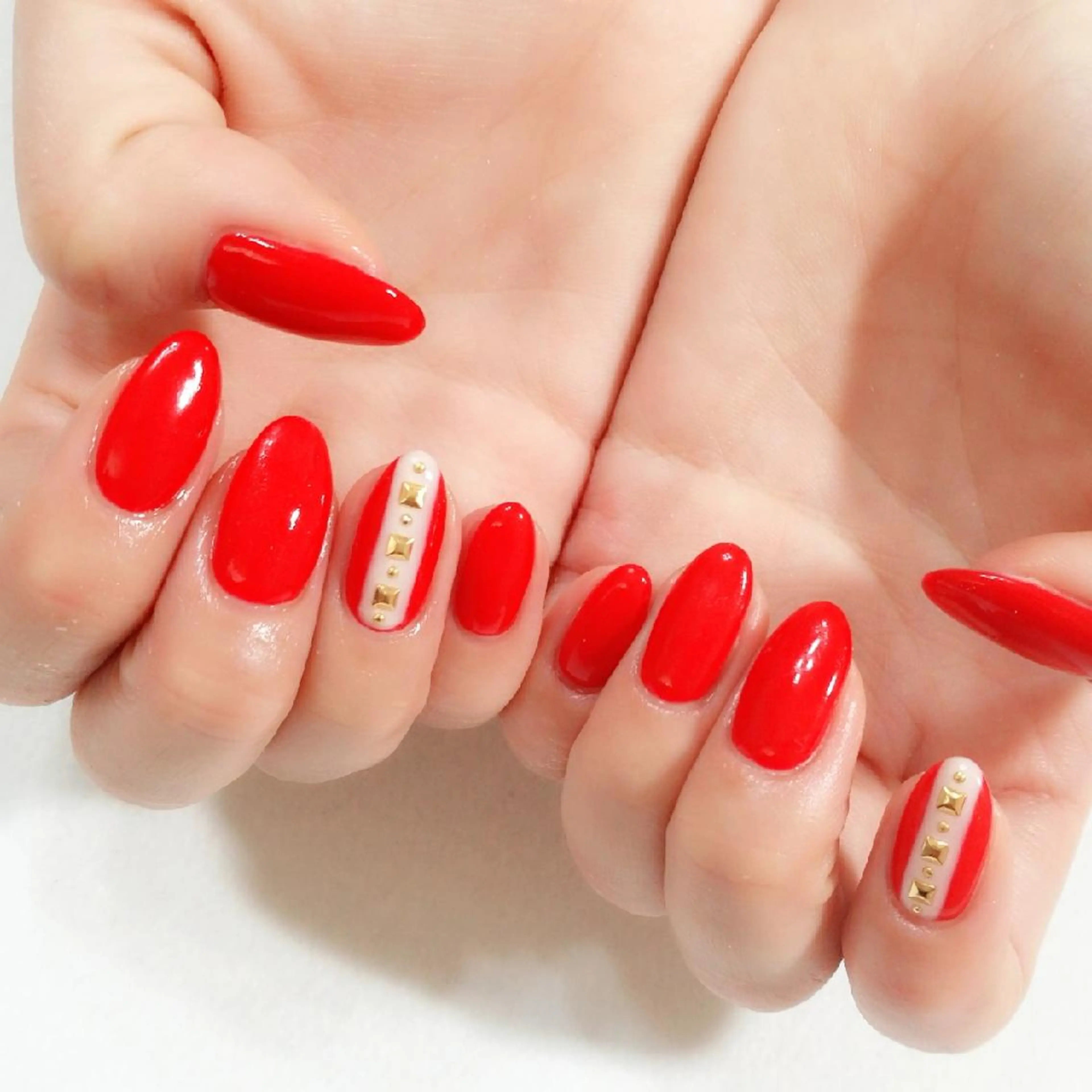 ネイル ハンドネイル フットネイル VIOLUS所属・VIOLUS 関目のネイルデザイン