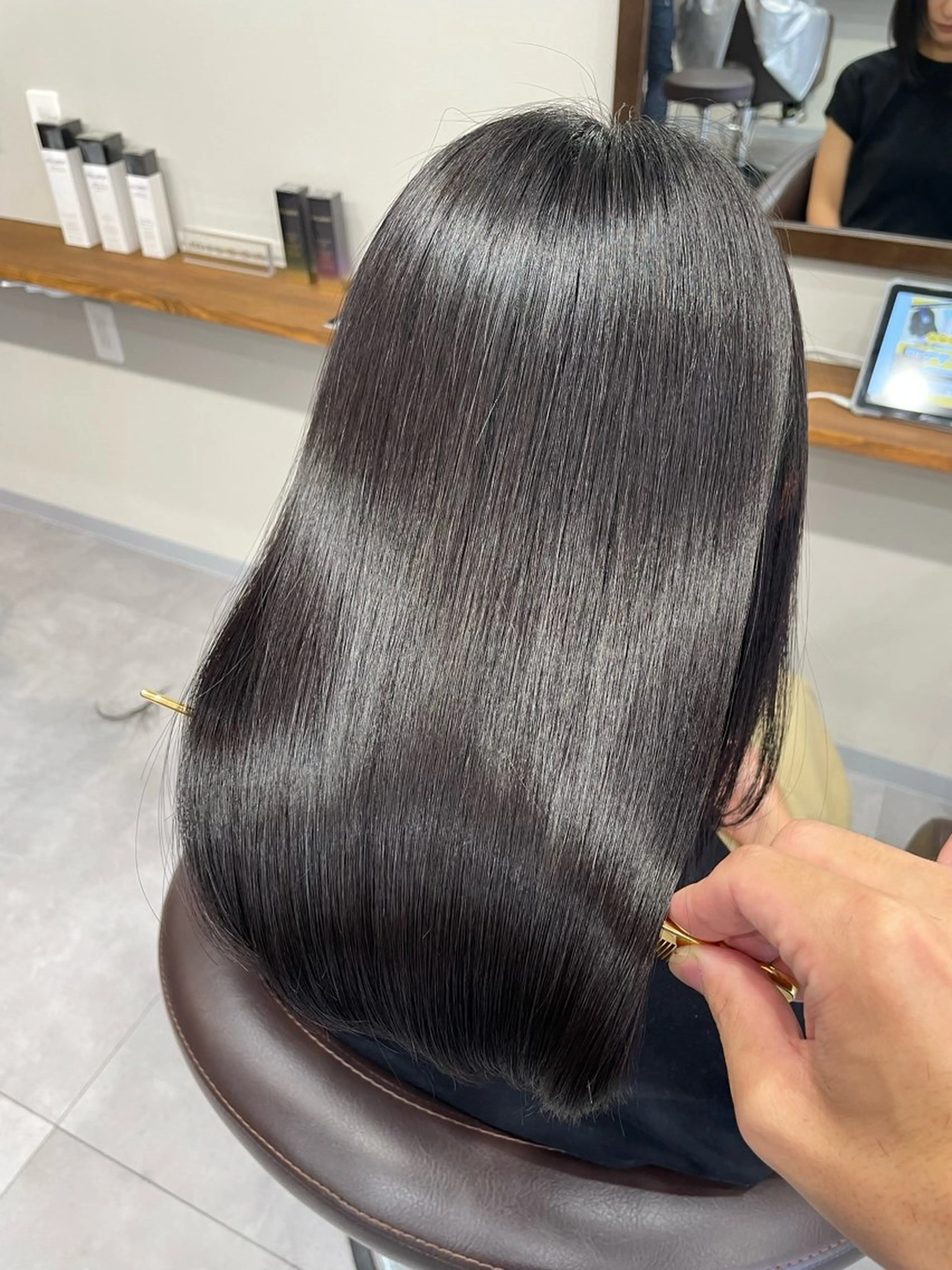 セミロング カット ヘアカラー トリートメント 縮毛矯正、髪質改善／ 松田 龍之介のヘアスタイル