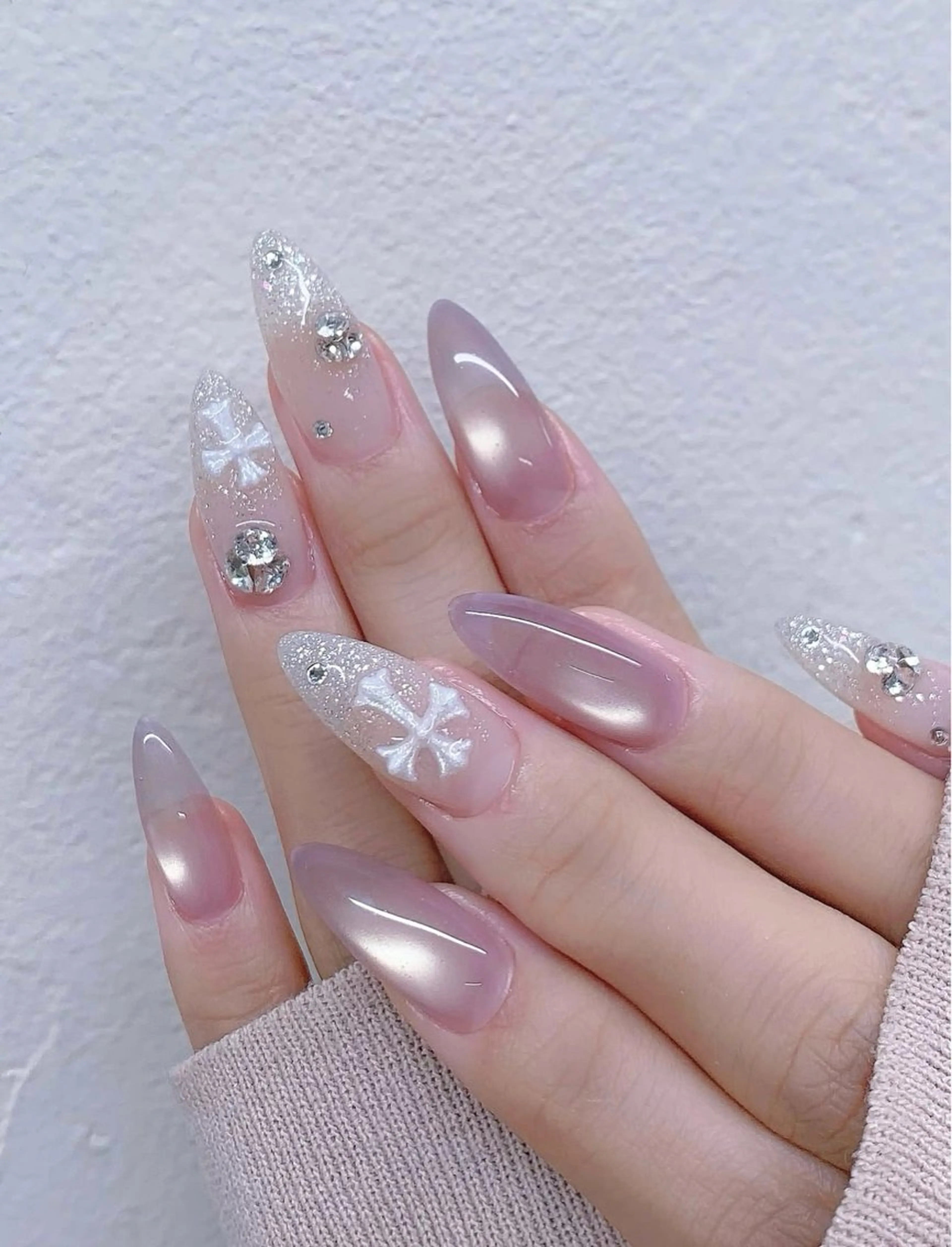 ネイル オーロラネイル 長さ出し フットネイル フレンチネイル ジェルネイル ハンドネイル sora ❄️のネイルデザイン