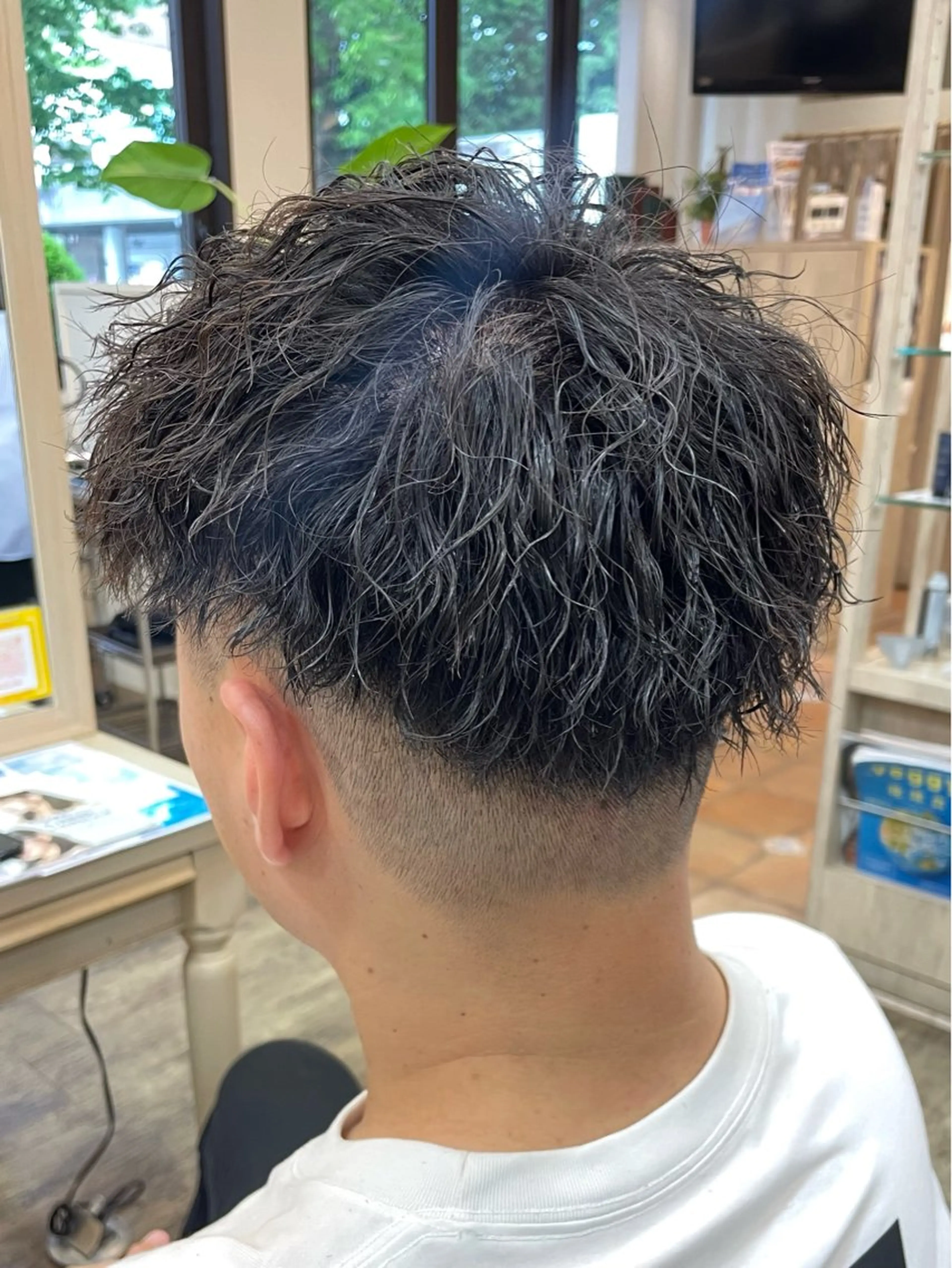 ショート パーマ メンズ カット パーマ メンズパーマ🌀/ 中村郁未のヘアスタイル