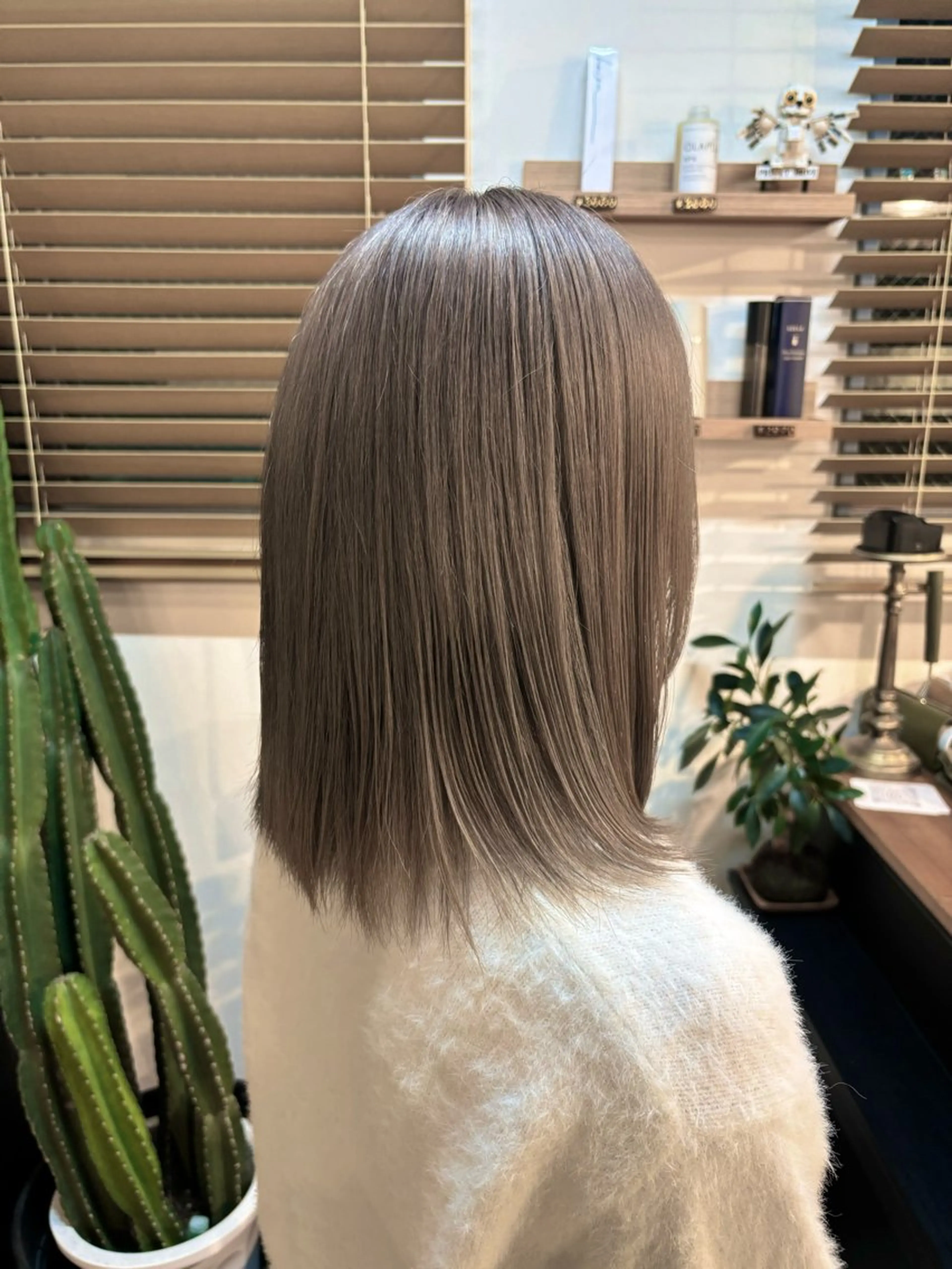 ミディアム shuyu /sunsのヘアスタイル