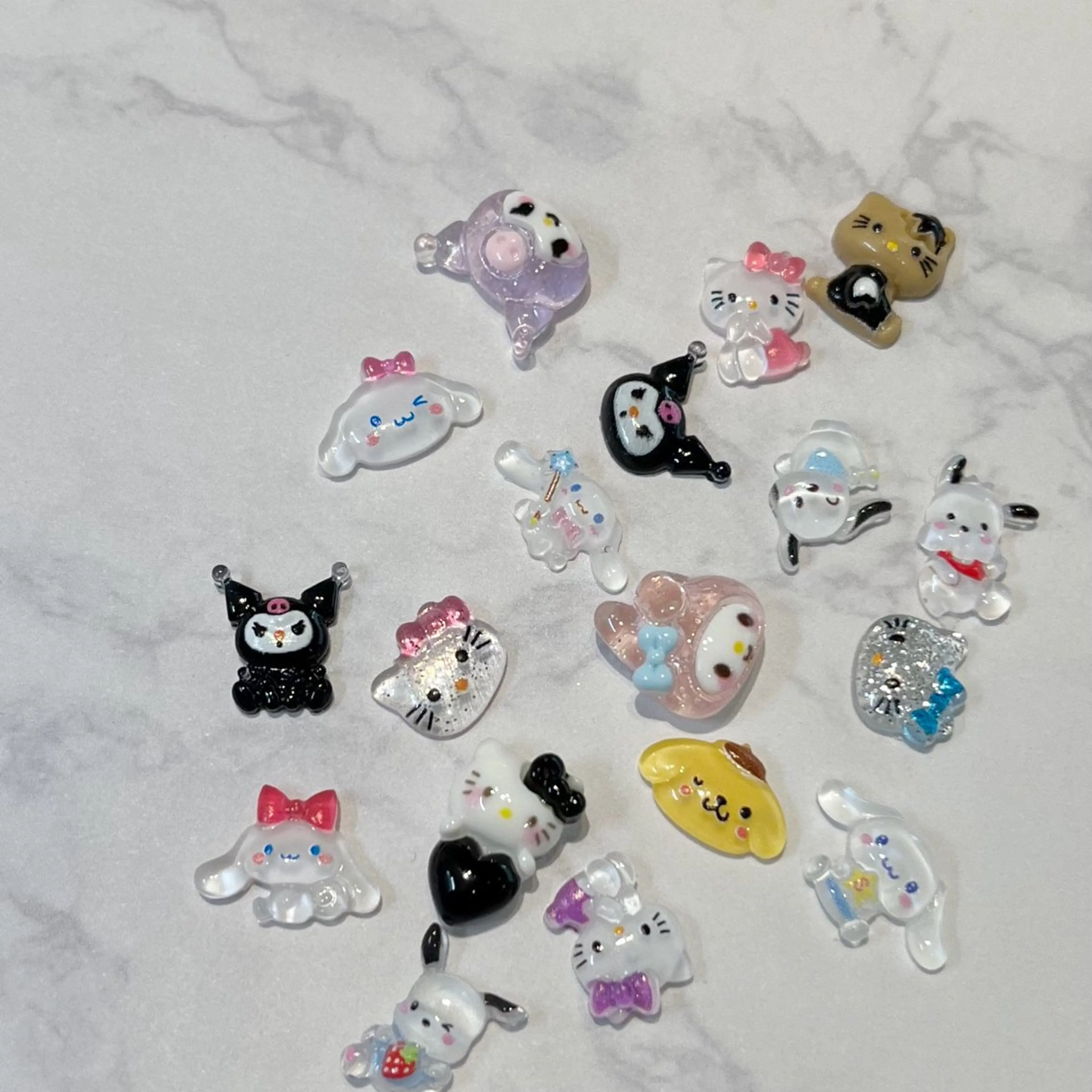 ネイル ハンドネイル 秋本 栞のネイルデザイン