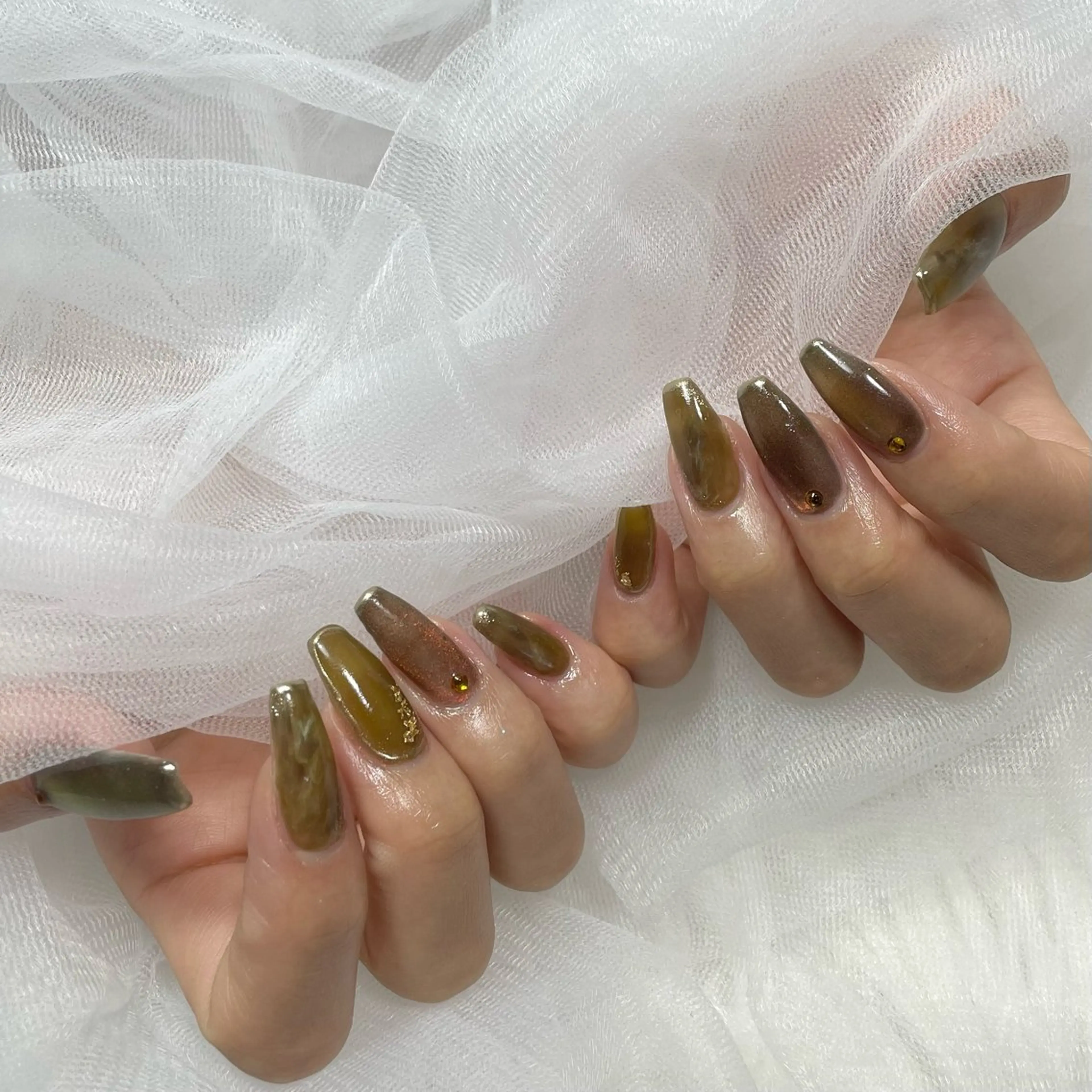 ネイル ニュアンスネイル h's dazz harukaのネイルデザイン