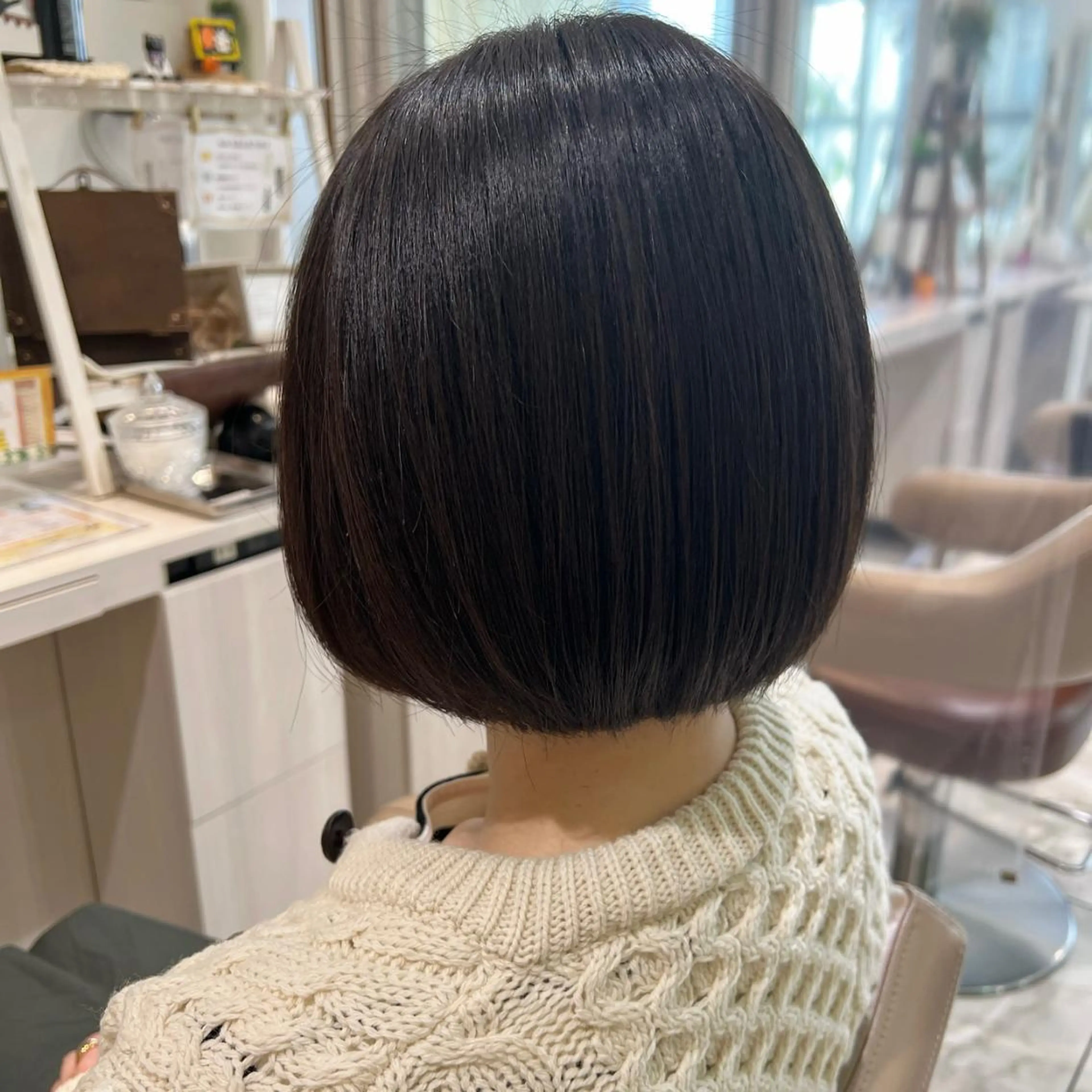 ショート ボブ カット トリートメント 三箇島 陽香のヘアスタイル