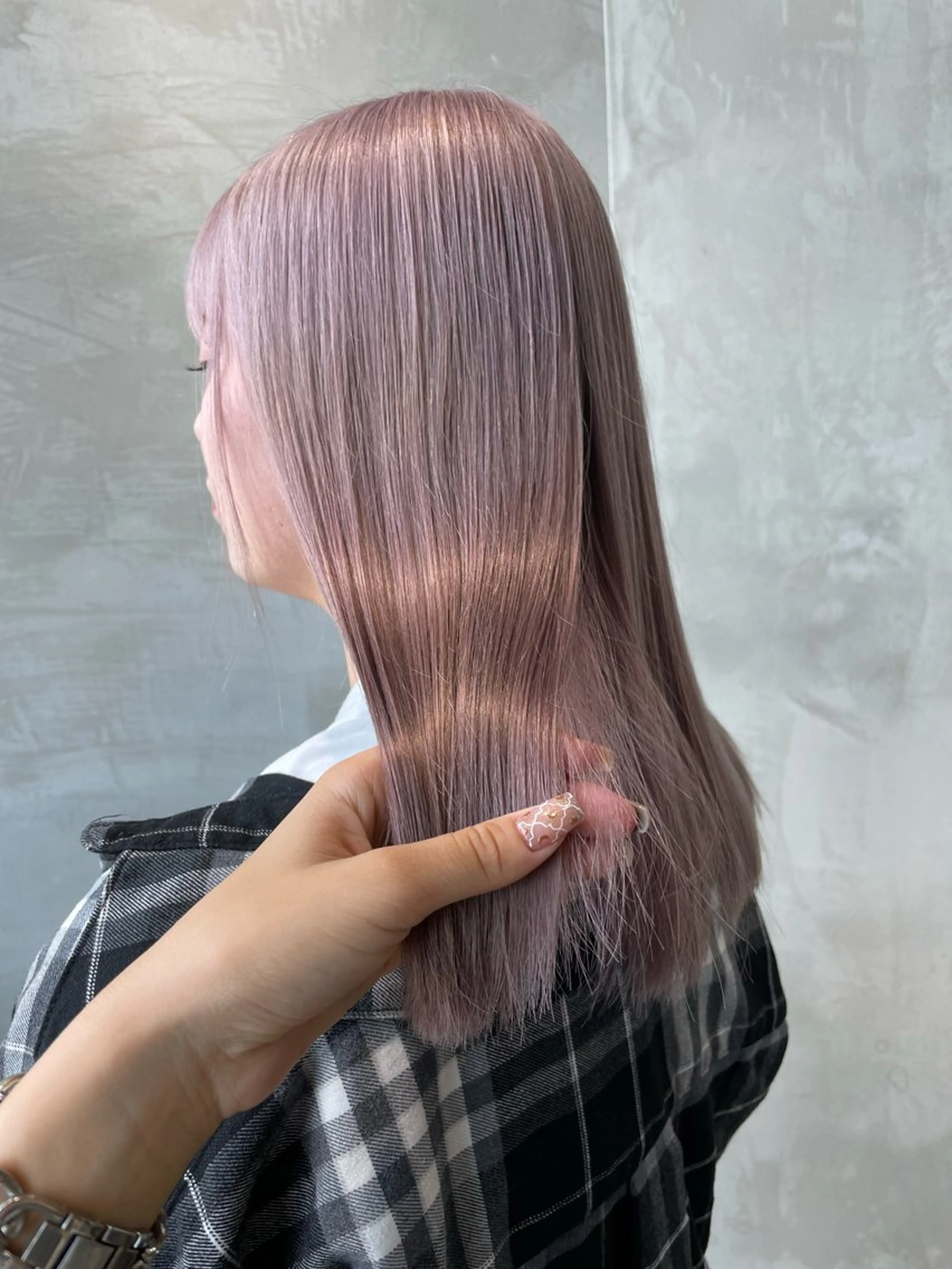 【✨🌺2.3回目のお客様✨🌺】カット+髪質改善トリートメントの写真