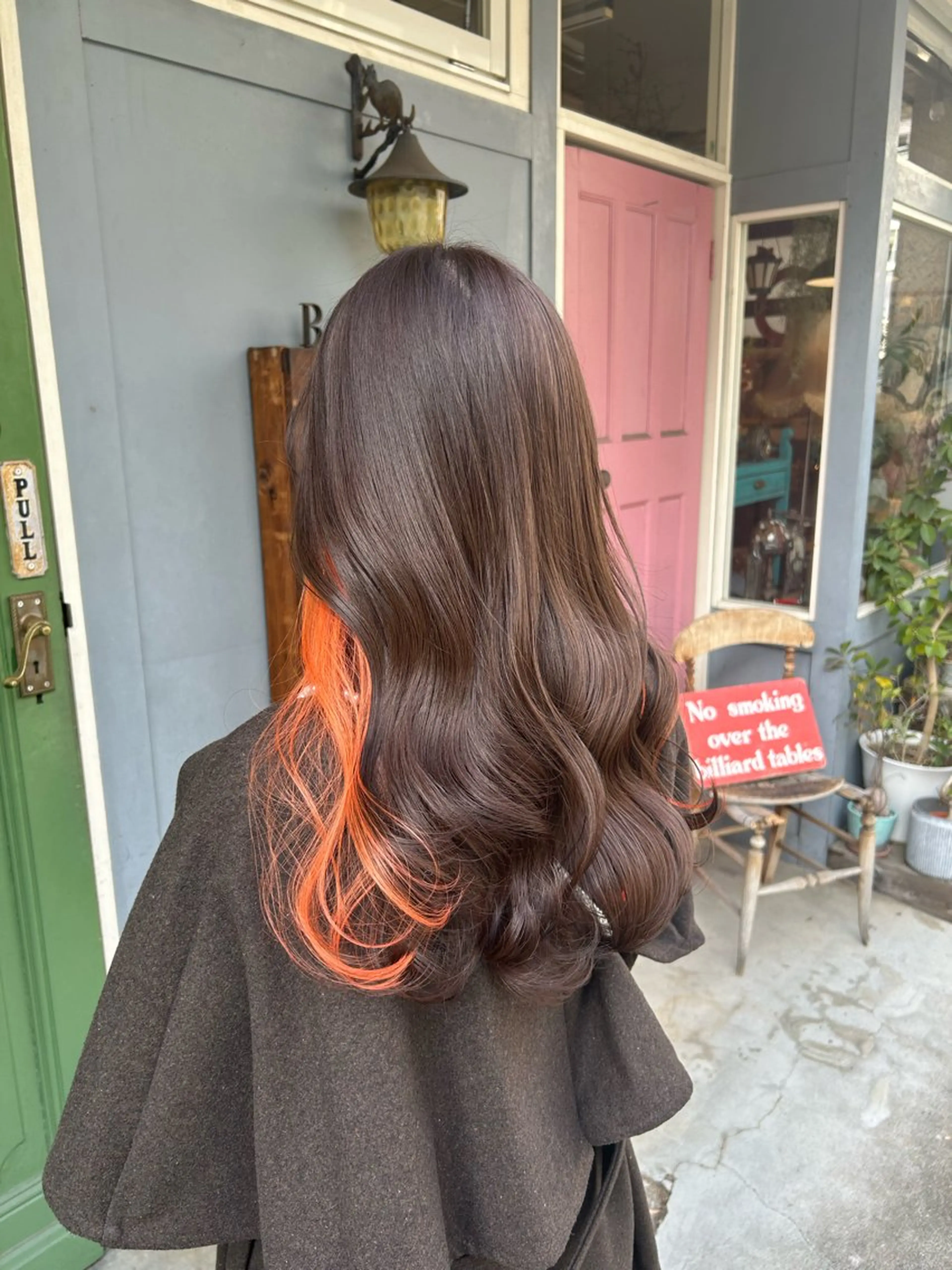 ミディアム カラー ブリーチ オレンジ カット ヘアカラー トリートメント ヘッドスパ BRITS 渡辺 菜々子のヘアスタイル