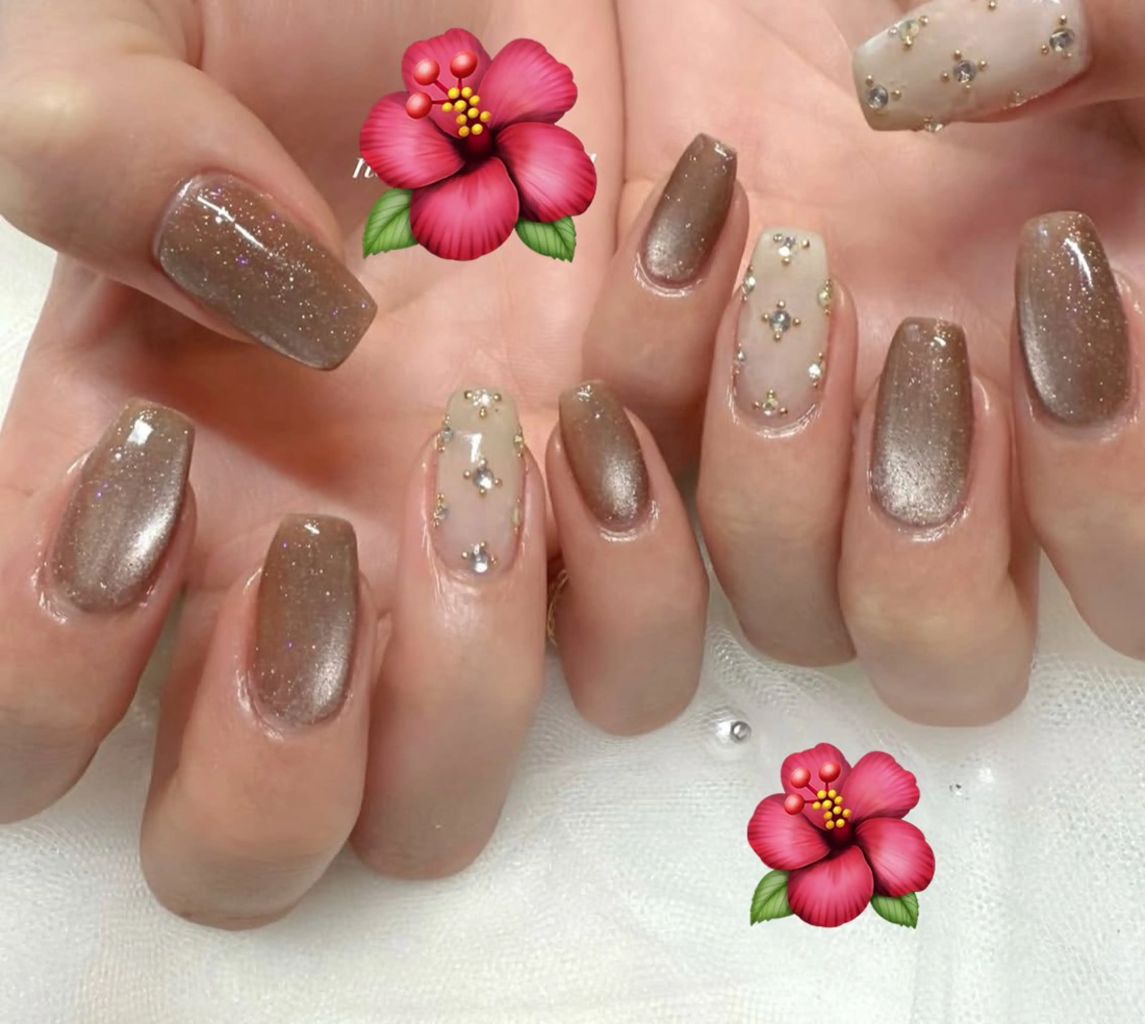 ネイル モナ& あきのネイルデザイン