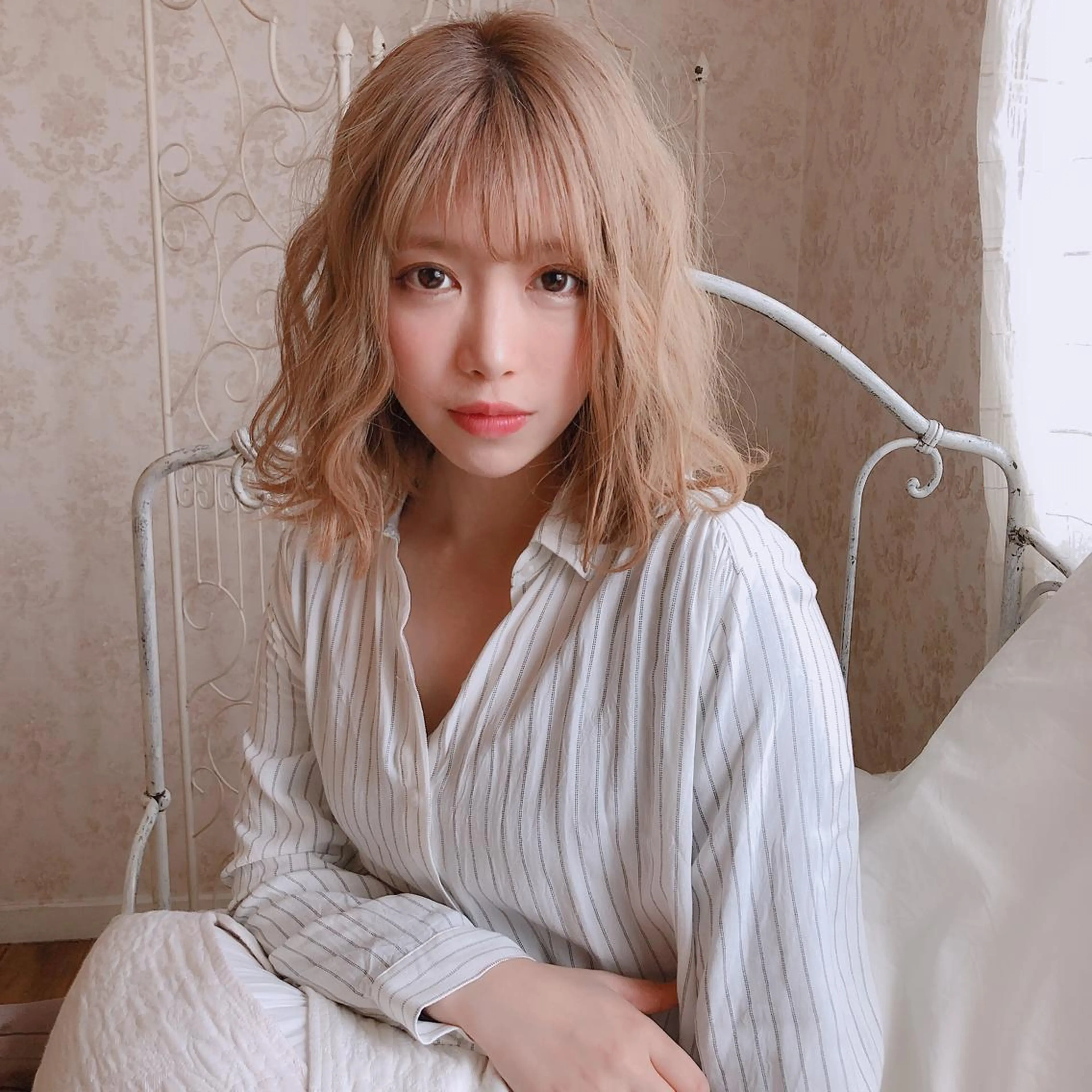 ミディアム 店長/mao/ 前髪/顔周りカットのヘアスタイル