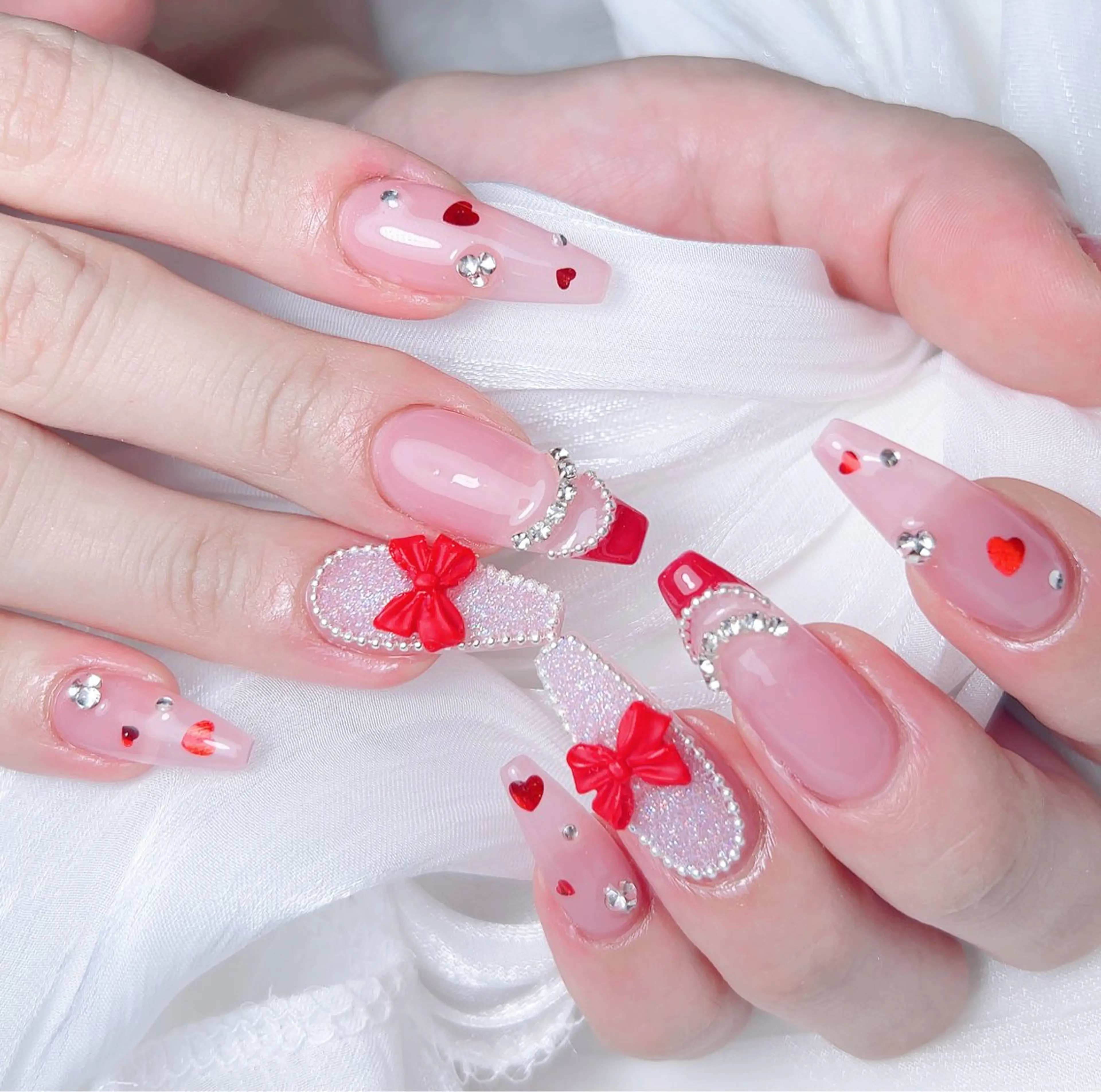 ネイル ハンドネイル 🎀Ｍ nails✨ ビューティーのネイルデザイン