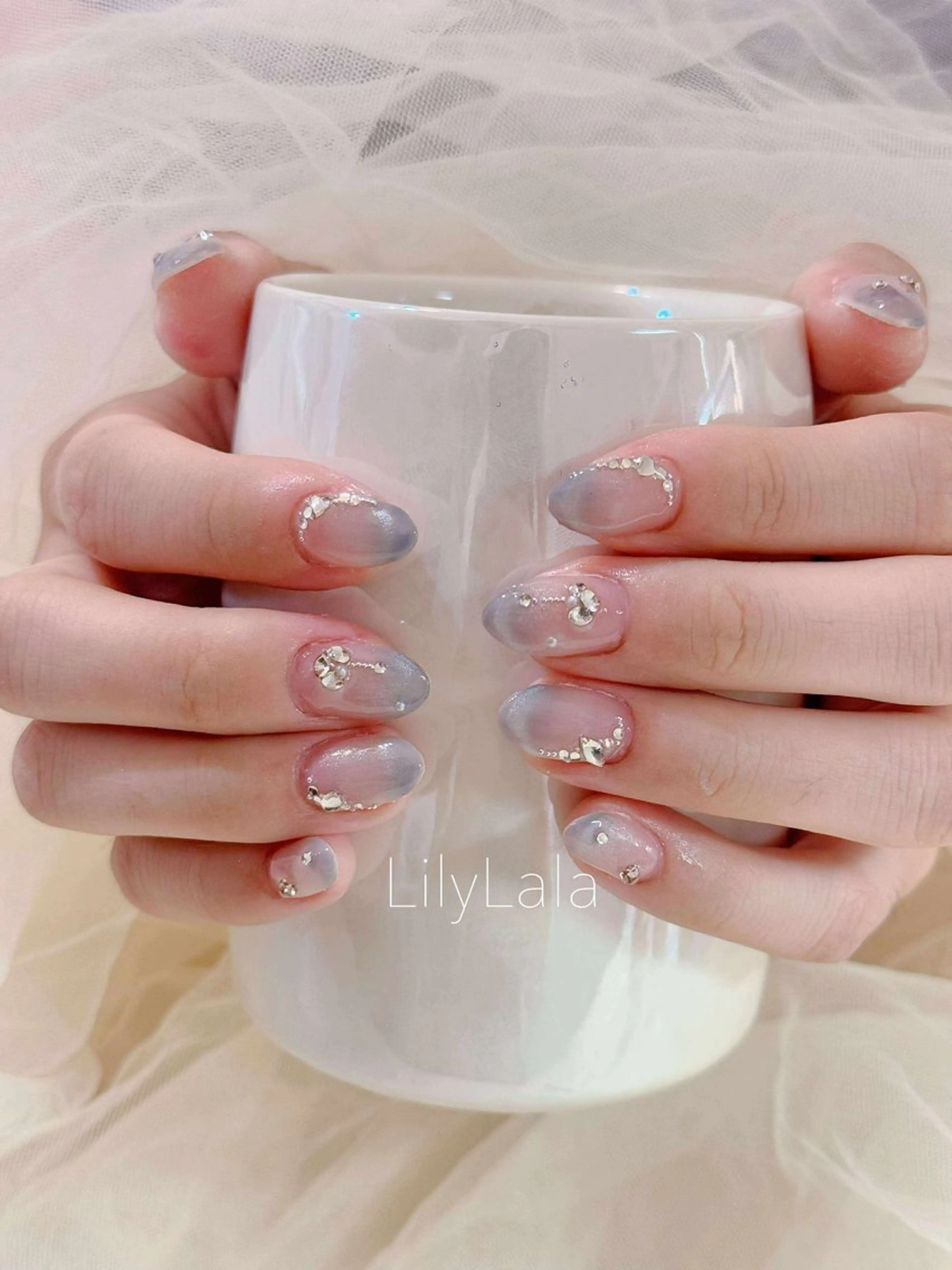 ネイル アートネイル ジェルネイル キラキラネイル ニュアンスネイル オフィスネイル ハンドネイル Kitty Nailのネイルデザイン