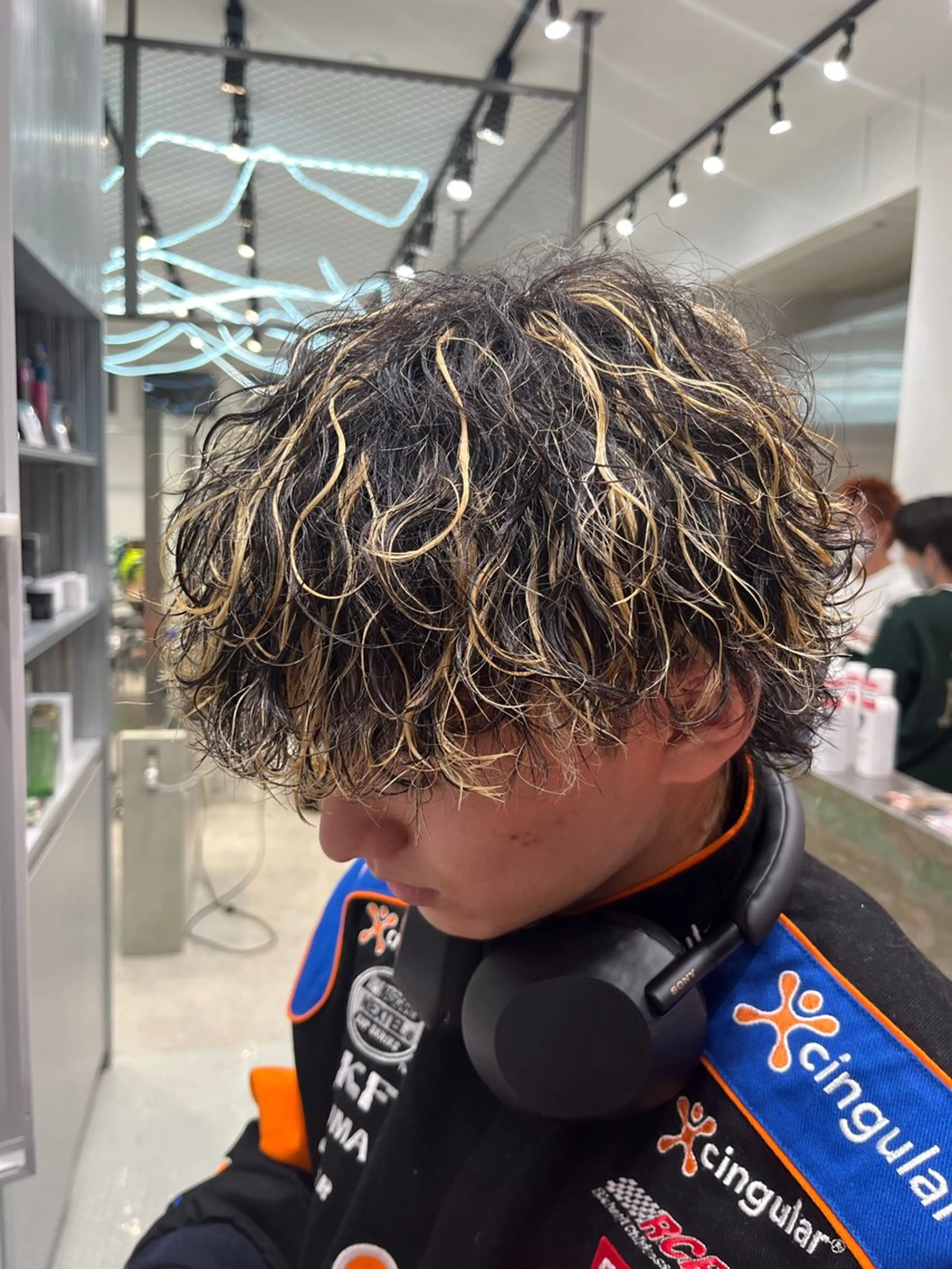 💈大人気💈土日祝限定ハイライトカラー🌼🌼＋2stepトリートメントの写真