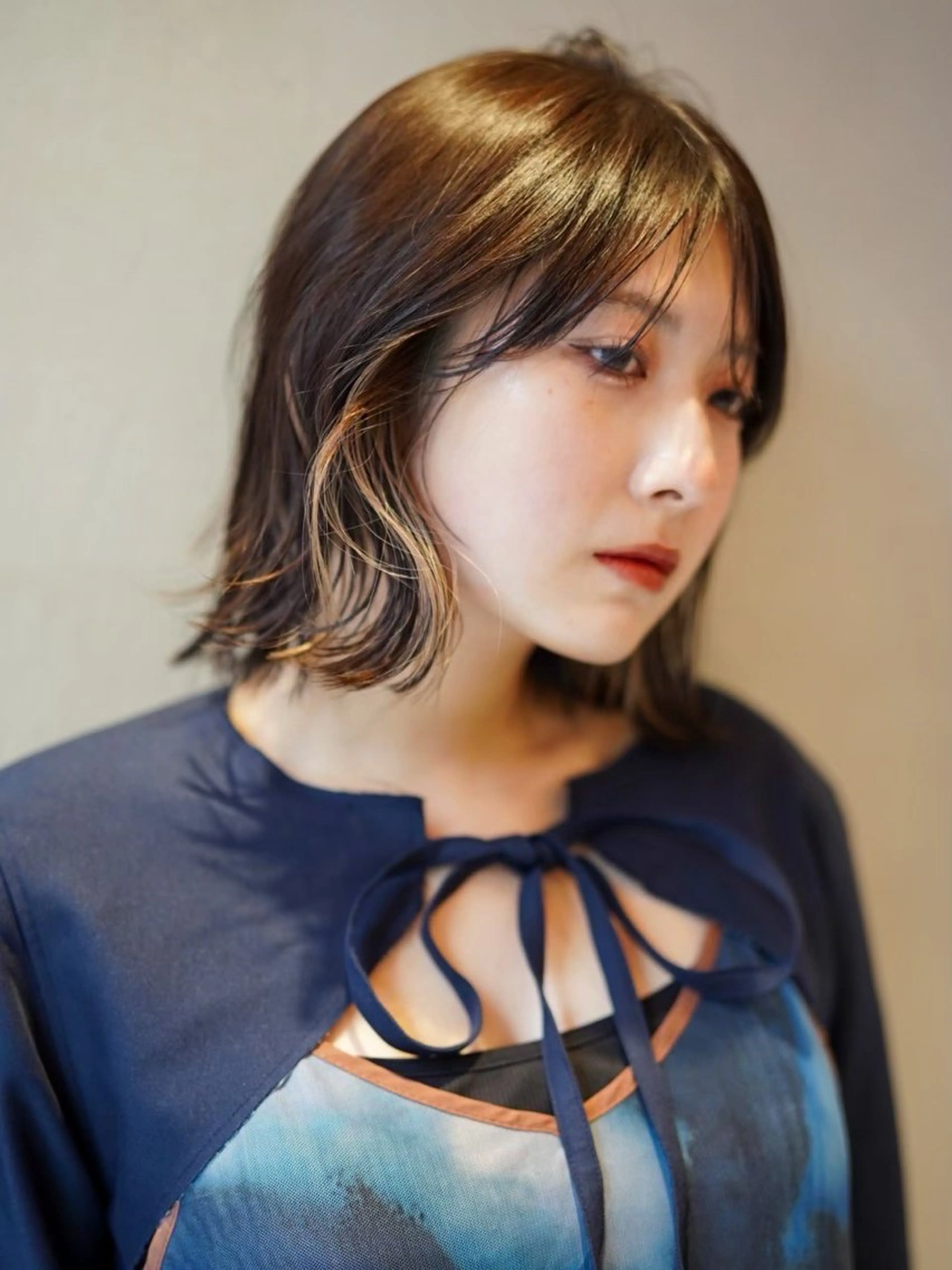 カラー effect横浜所属・切りっぱなしボブ/ 艶カラー/綾莉のヘアスタイル