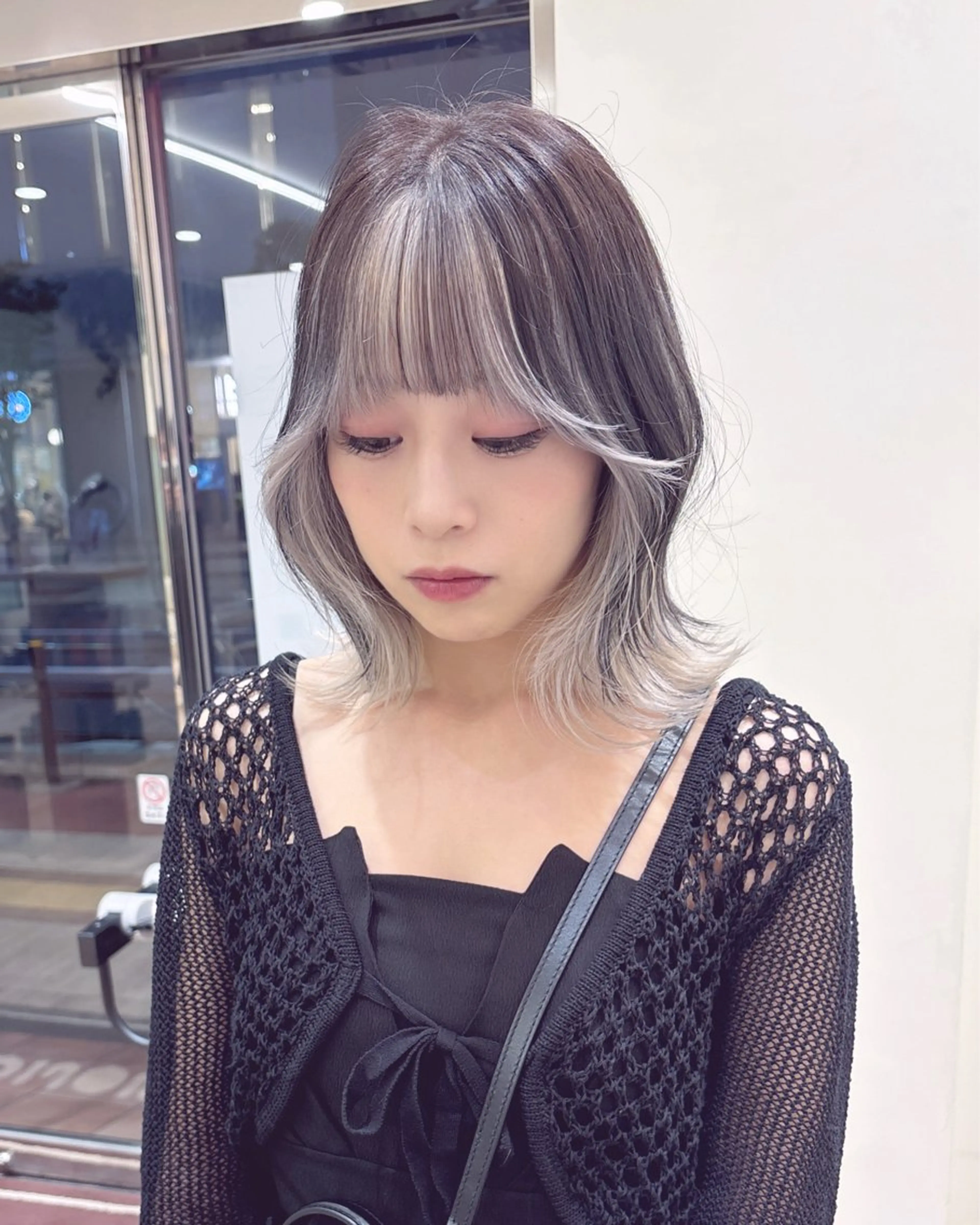 ミディアム カラー ブリーチ ケアブリーチ ハイトーンカラー ケアブリーチ 坪井佑樹のヘアスタイル