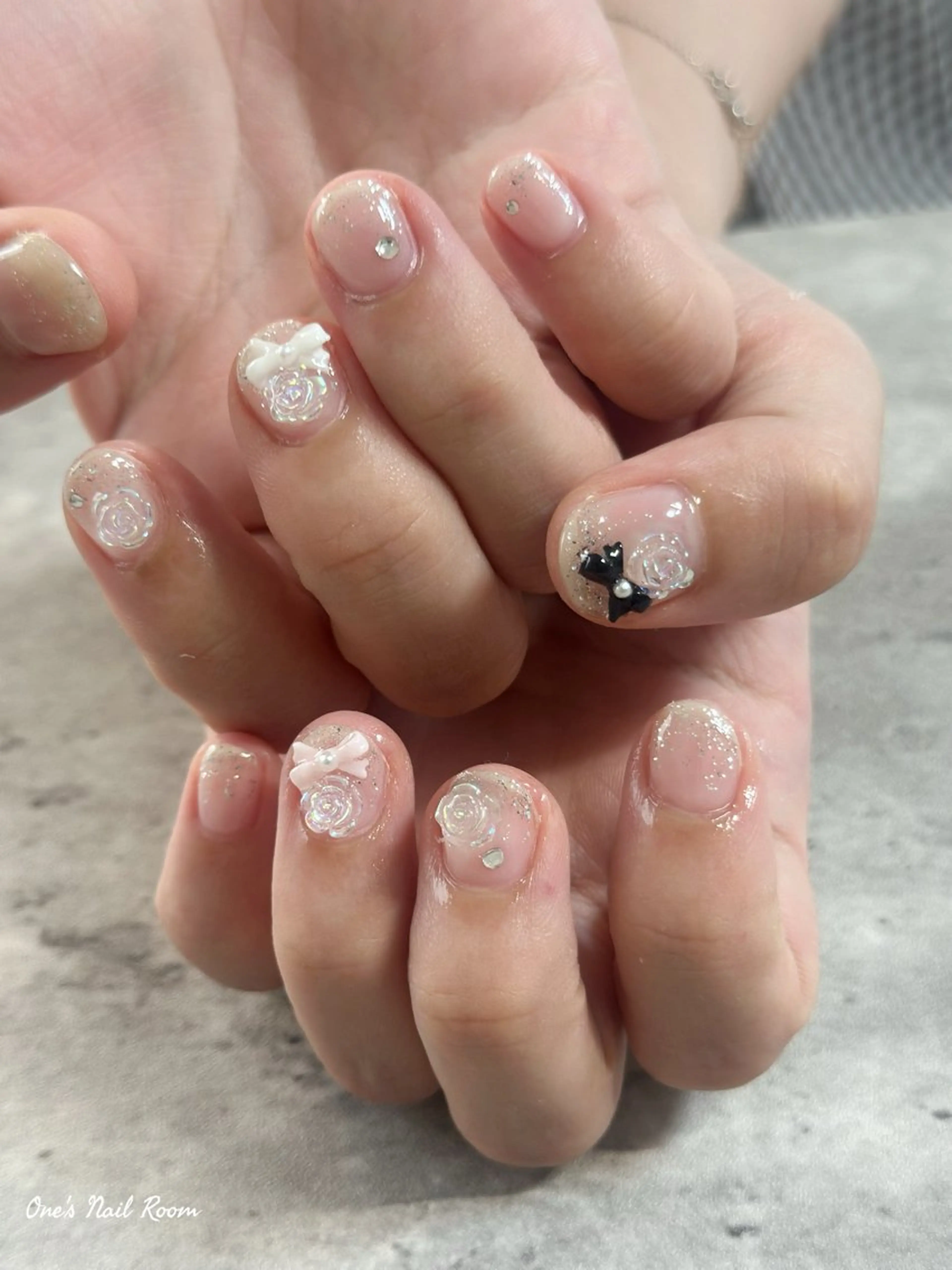 ネイル ハンドネイル One's Nail Roomのネイルデザイン