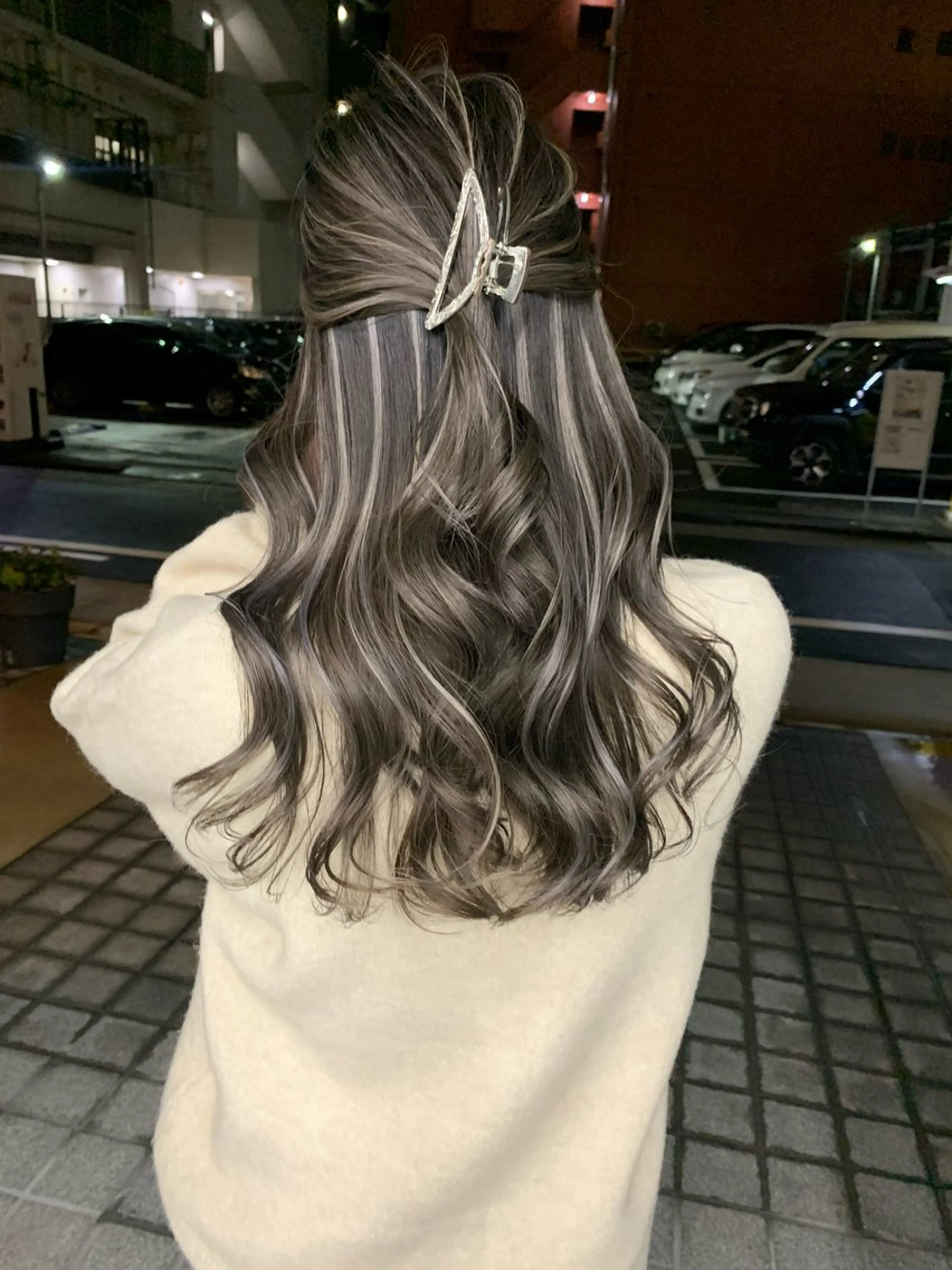 カラー ハイライトカラー ENGOL 名古屋栄所属・萩野下 かきのヘアスタイル