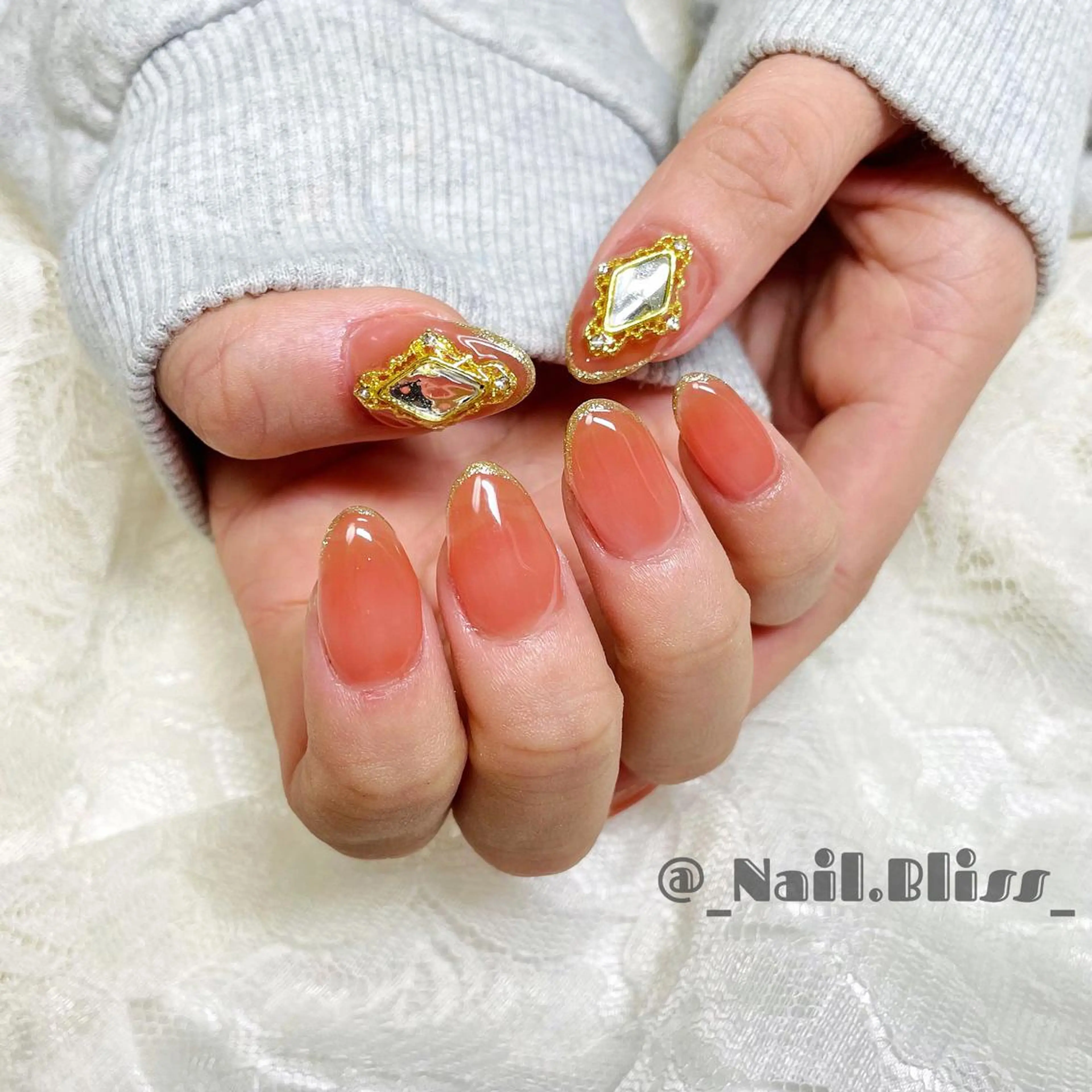 ネイル フレンチネイル ハンドネイル NAIL BLISSのネイルデザイン