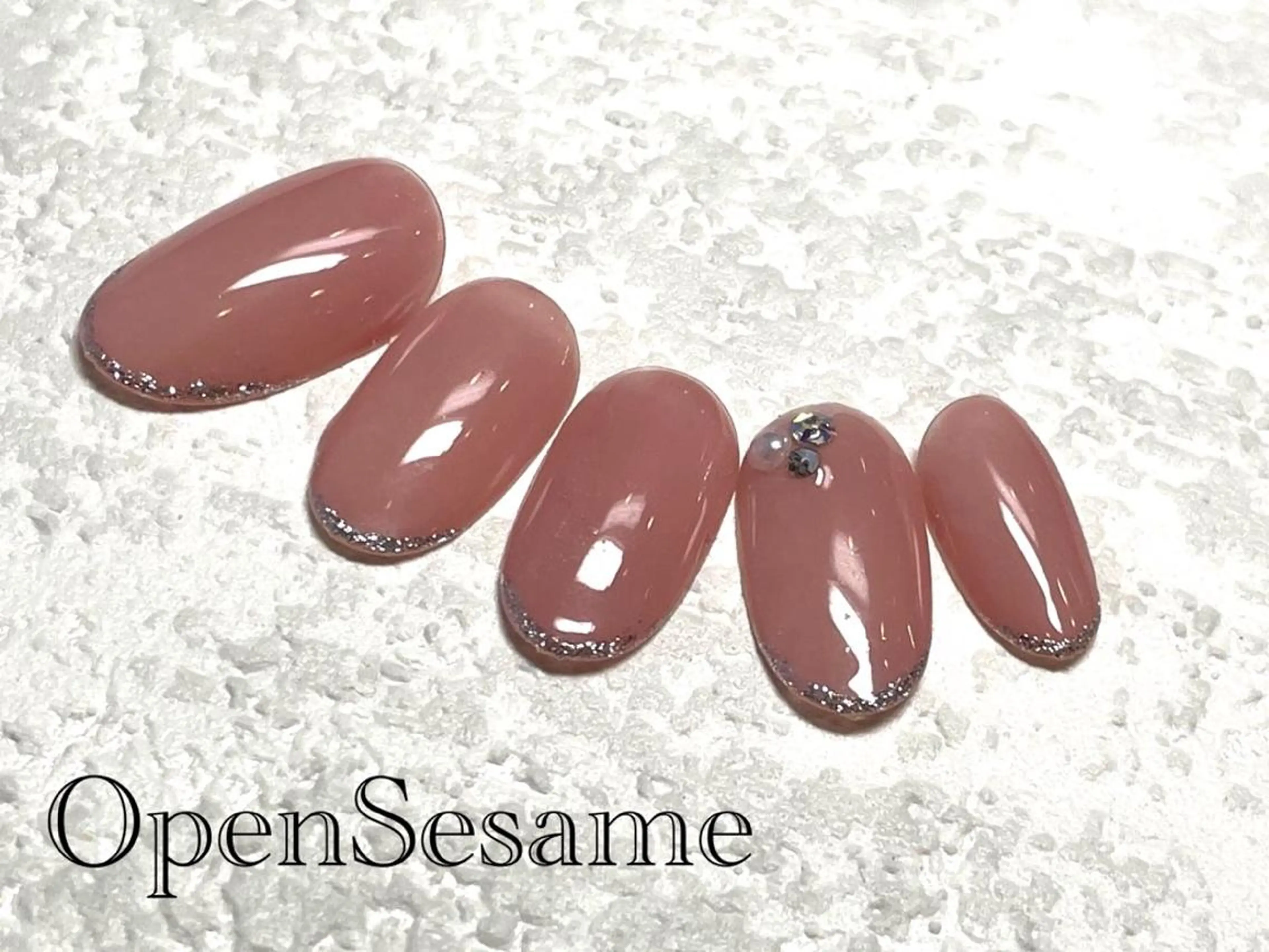 ネイル 遠藤 志乃のネイルデザイン