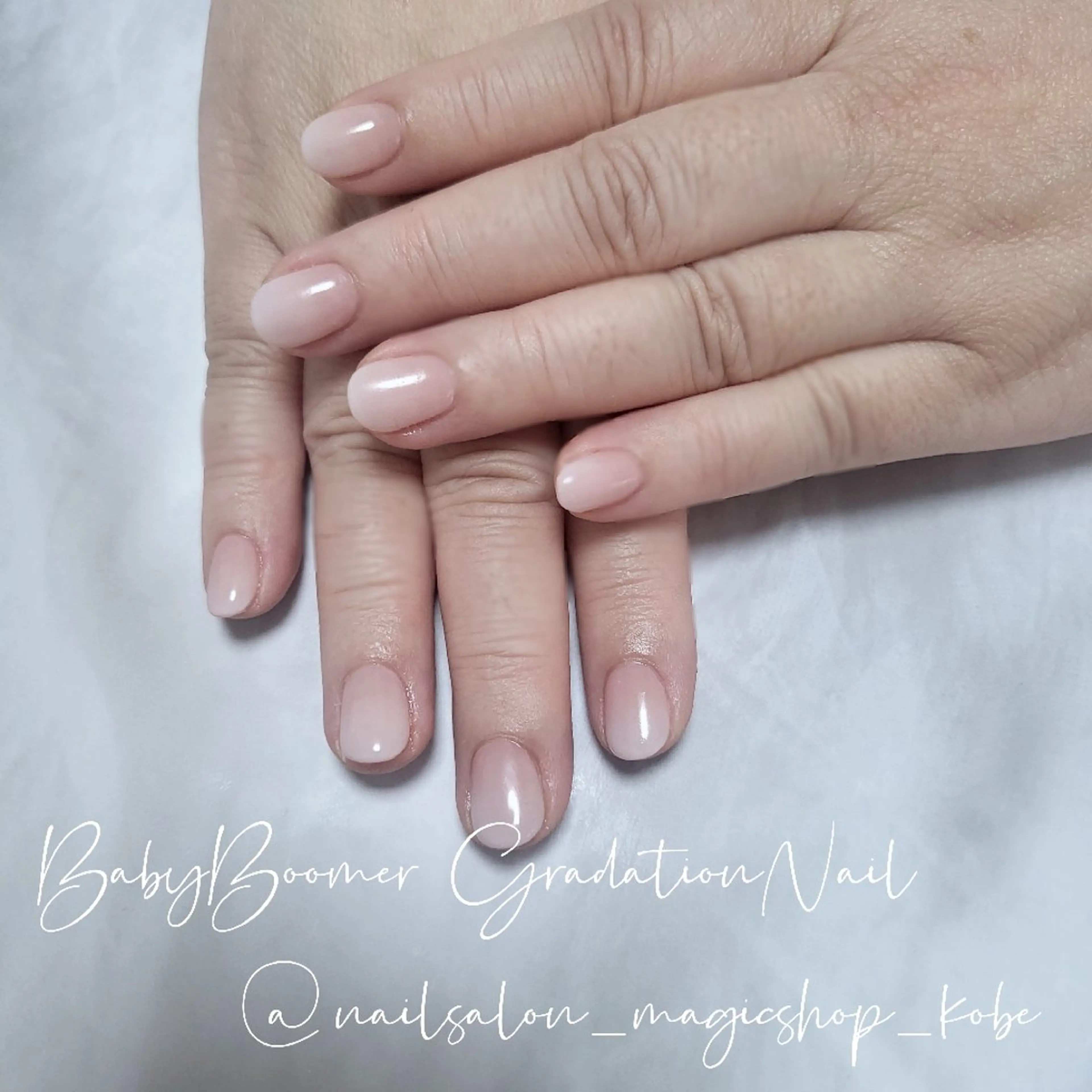 ネイル ジェルネイル グラデーション オフィスネイル ワンカラーネイル ソフトジェル ハンドネイル Nailsalon MagicShopのネイルデザイン