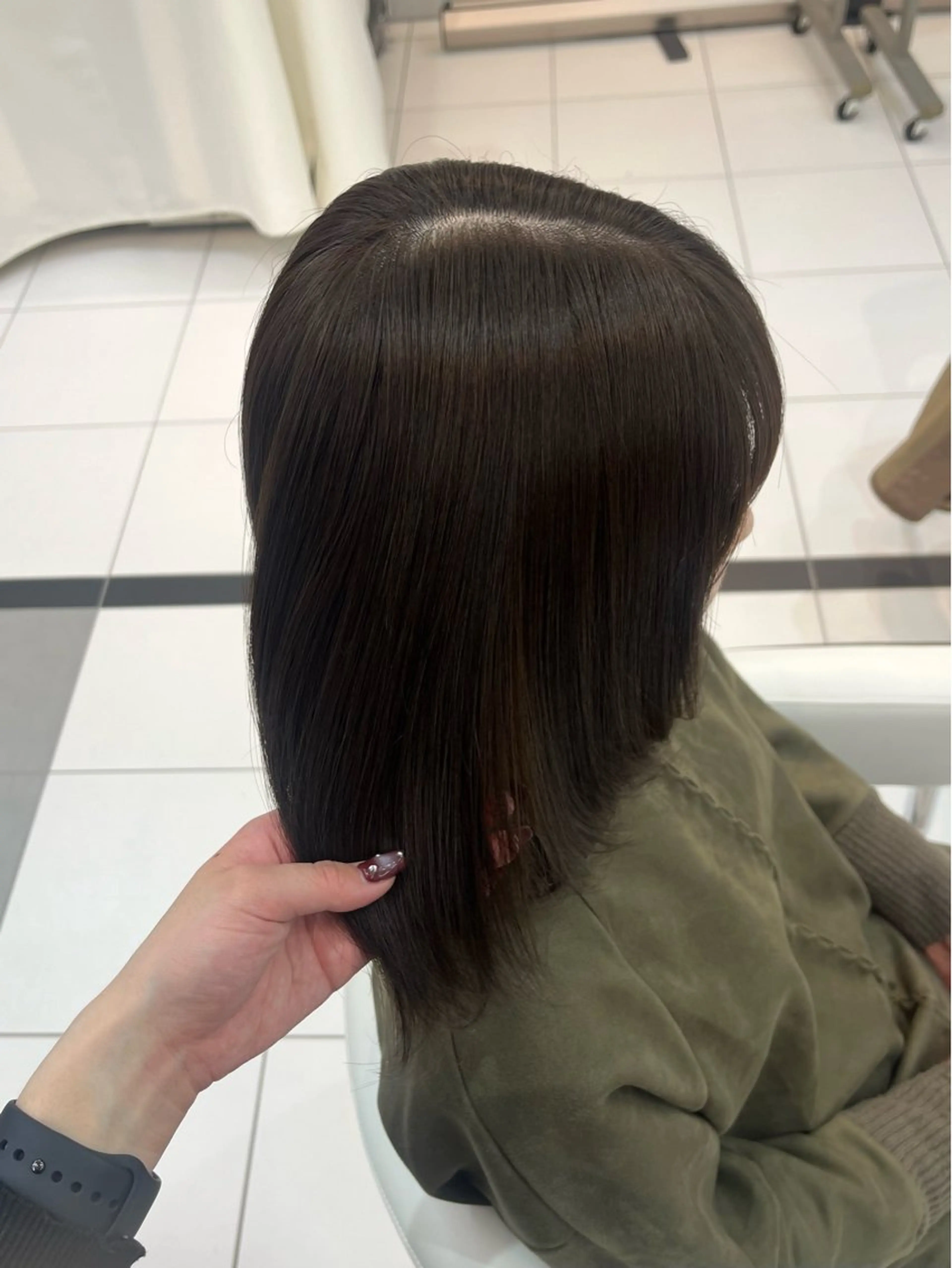 ミディアム XIA所属・XIA AIMIのヘアスタイル