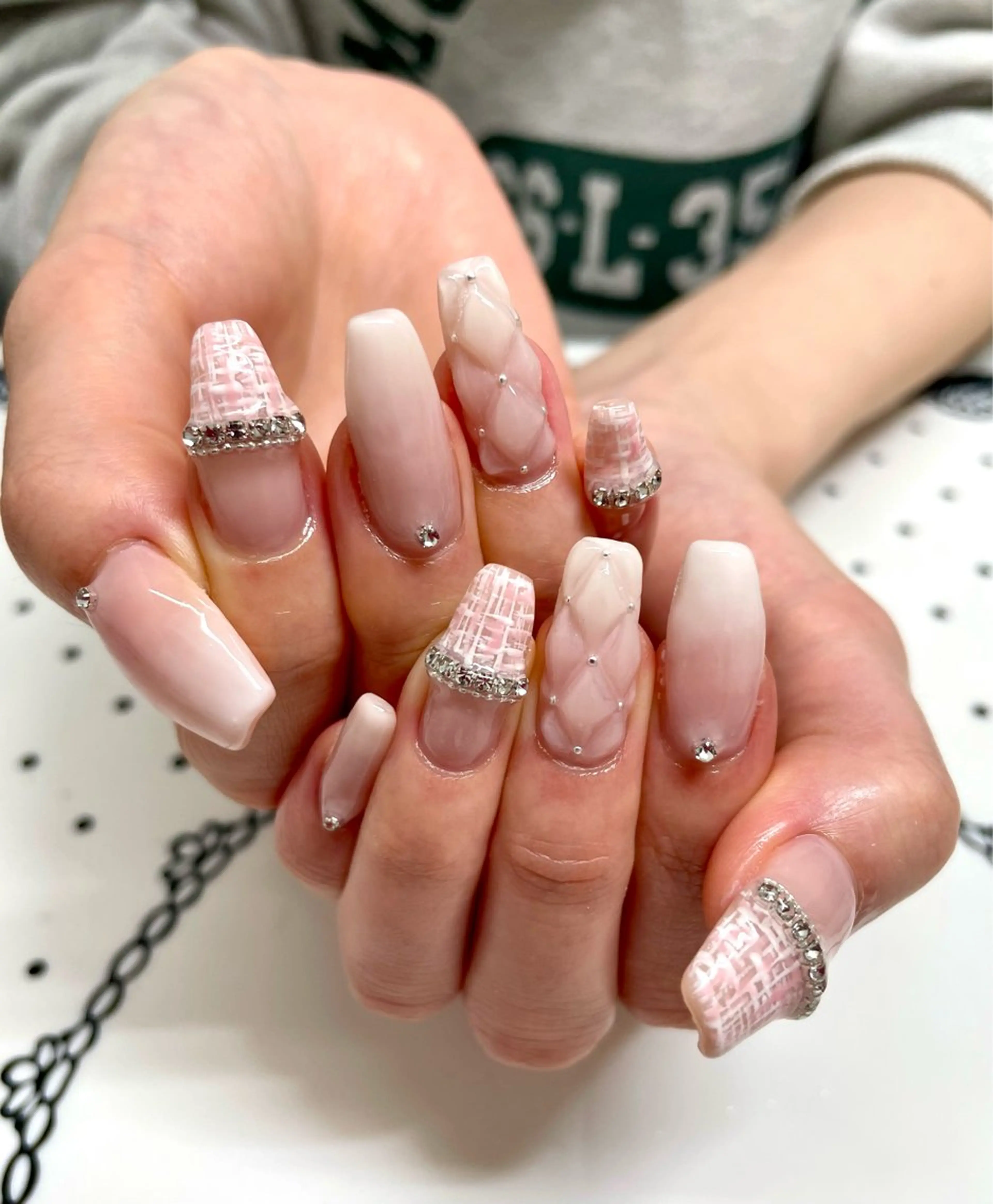 ネイル ハンドネイル nailsalon sugarr所属・nailist cocoのネイルデザイン