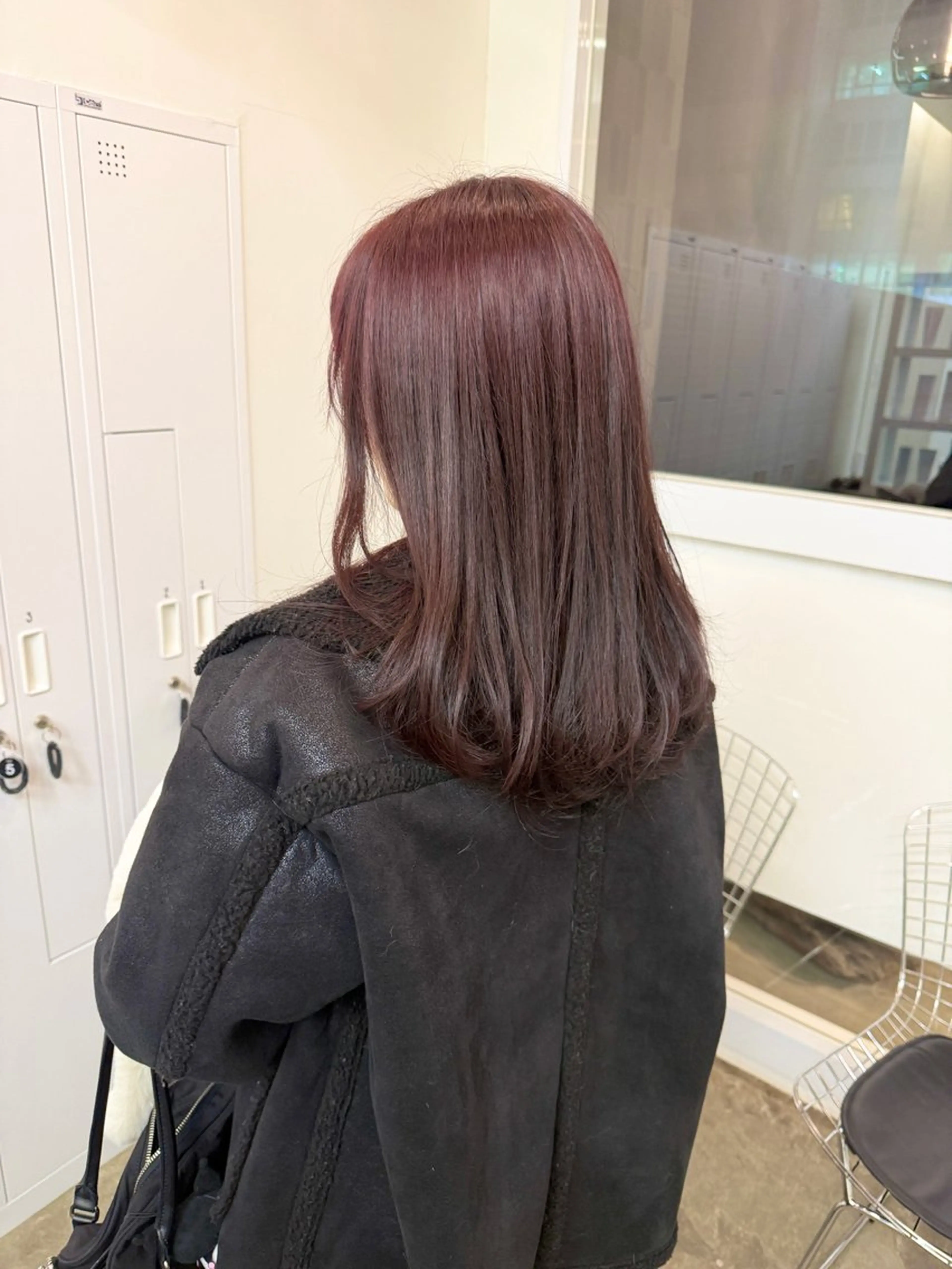 セミロング カラー ラベンダーカラー ラベンダーピンク ピンクカラー ヘアカラー クロスパーマ× 透明感カラー✂︎のヘアスタイル