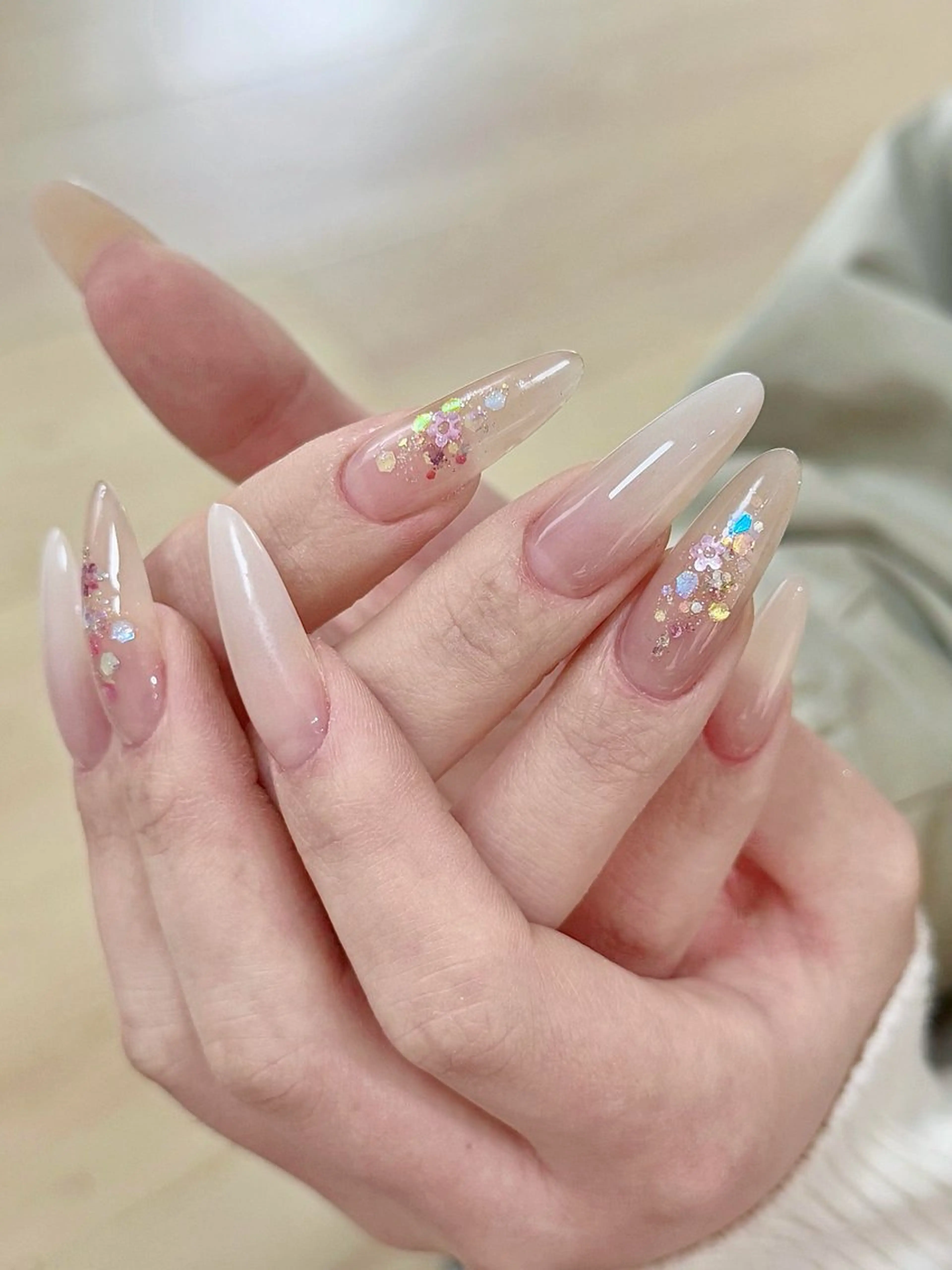 ネイル EE.Nail所属・FuFu.Nail 2️⃣番のネイルデザイン