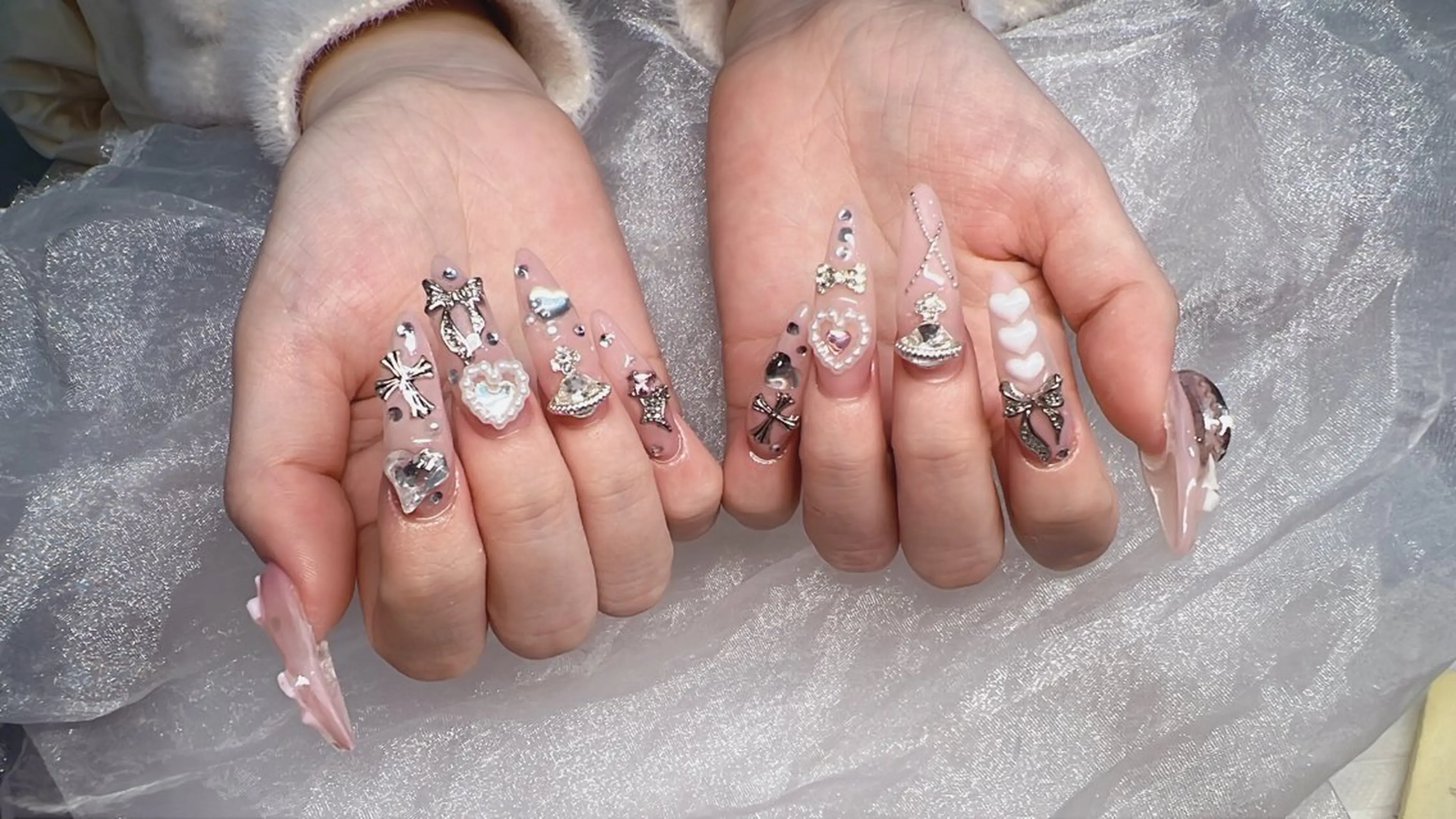 ネイル nail salon Yuna所属・ネイルサロン yunaのネイルデザイン