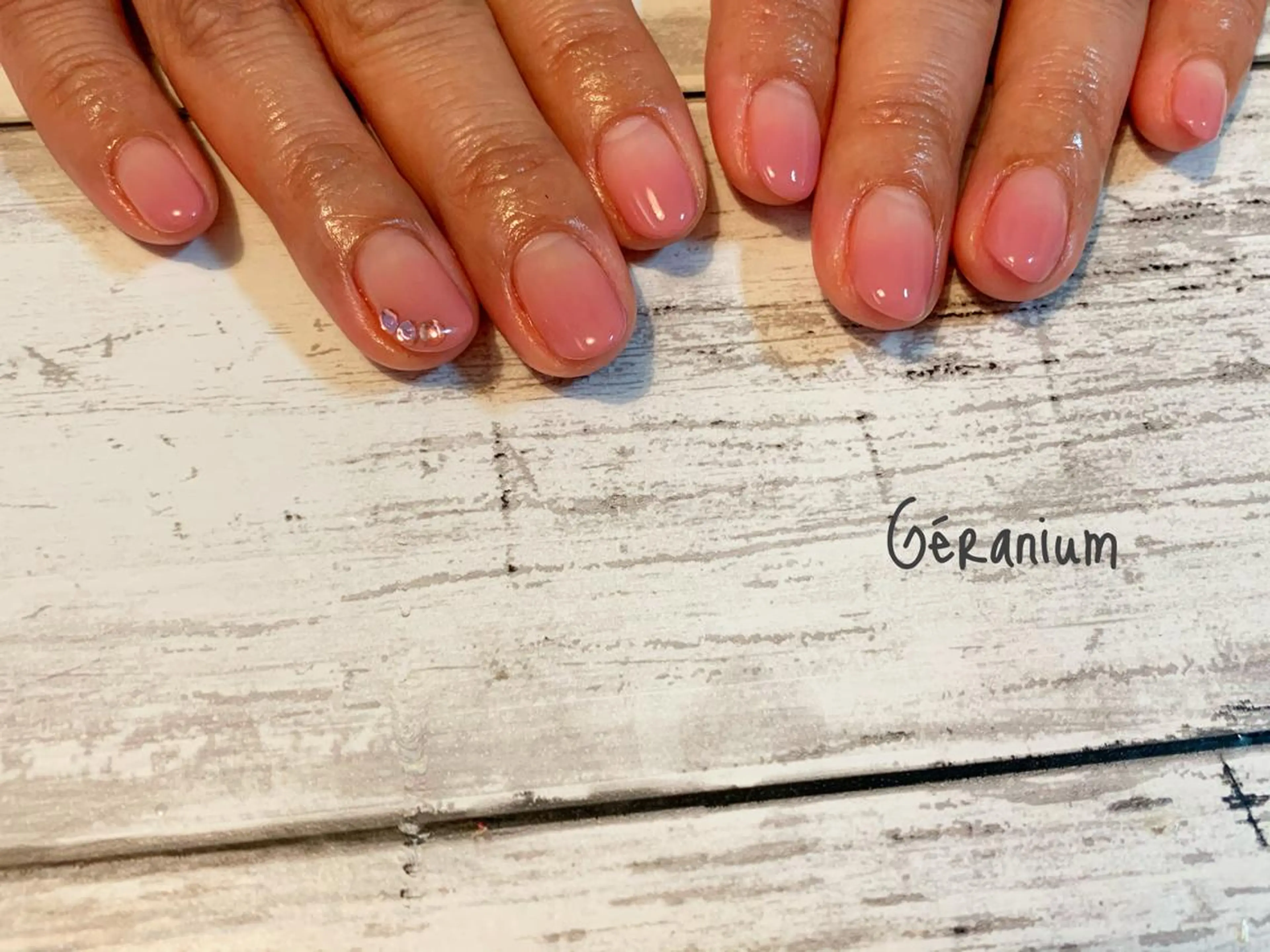 ネイル ハンドネイル フットネイル GéRanium Harukaのネイルデザイン