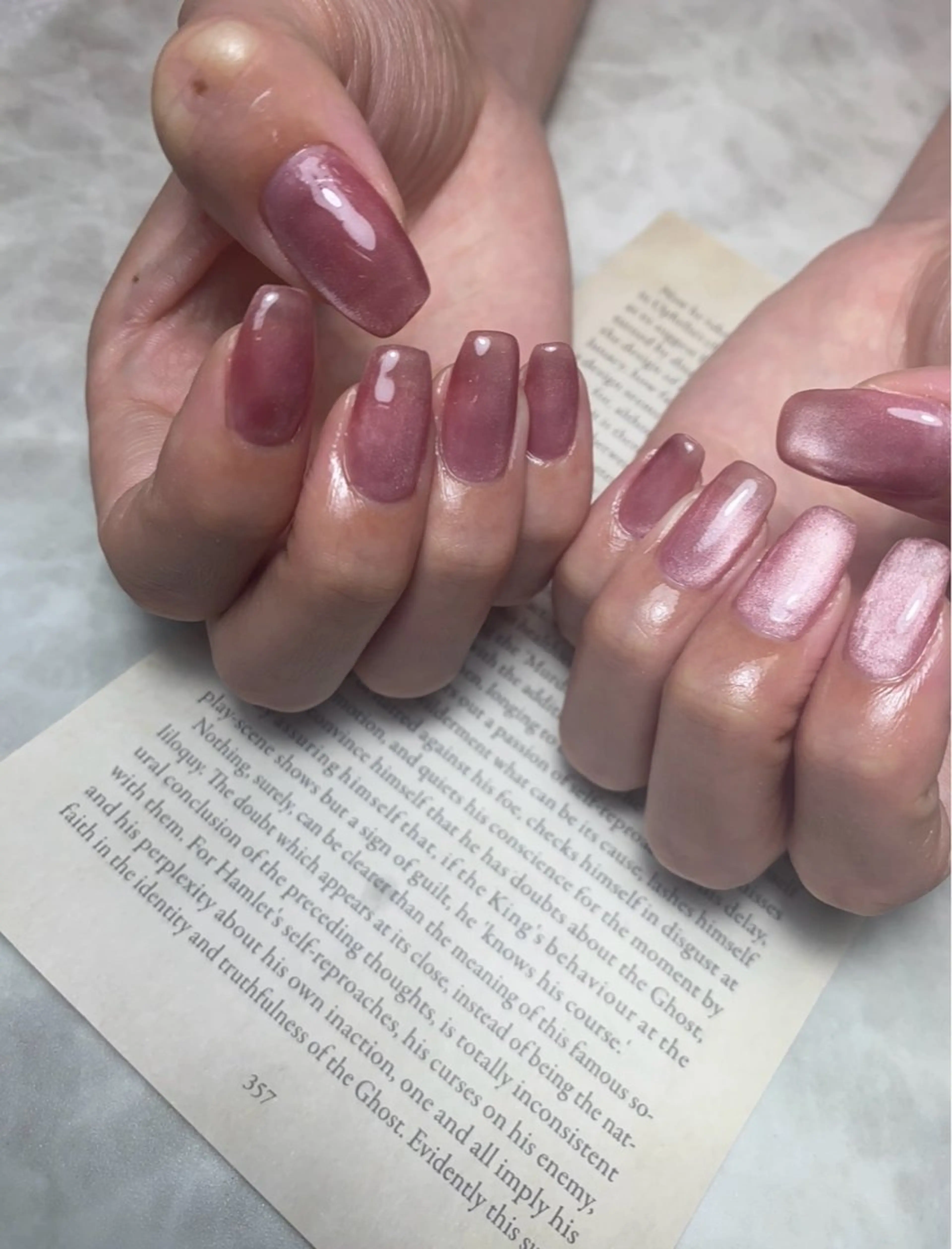 ネイル マグネットネイル ハンドネイル 🌿Charme🌿 MAIのネイルデザイン