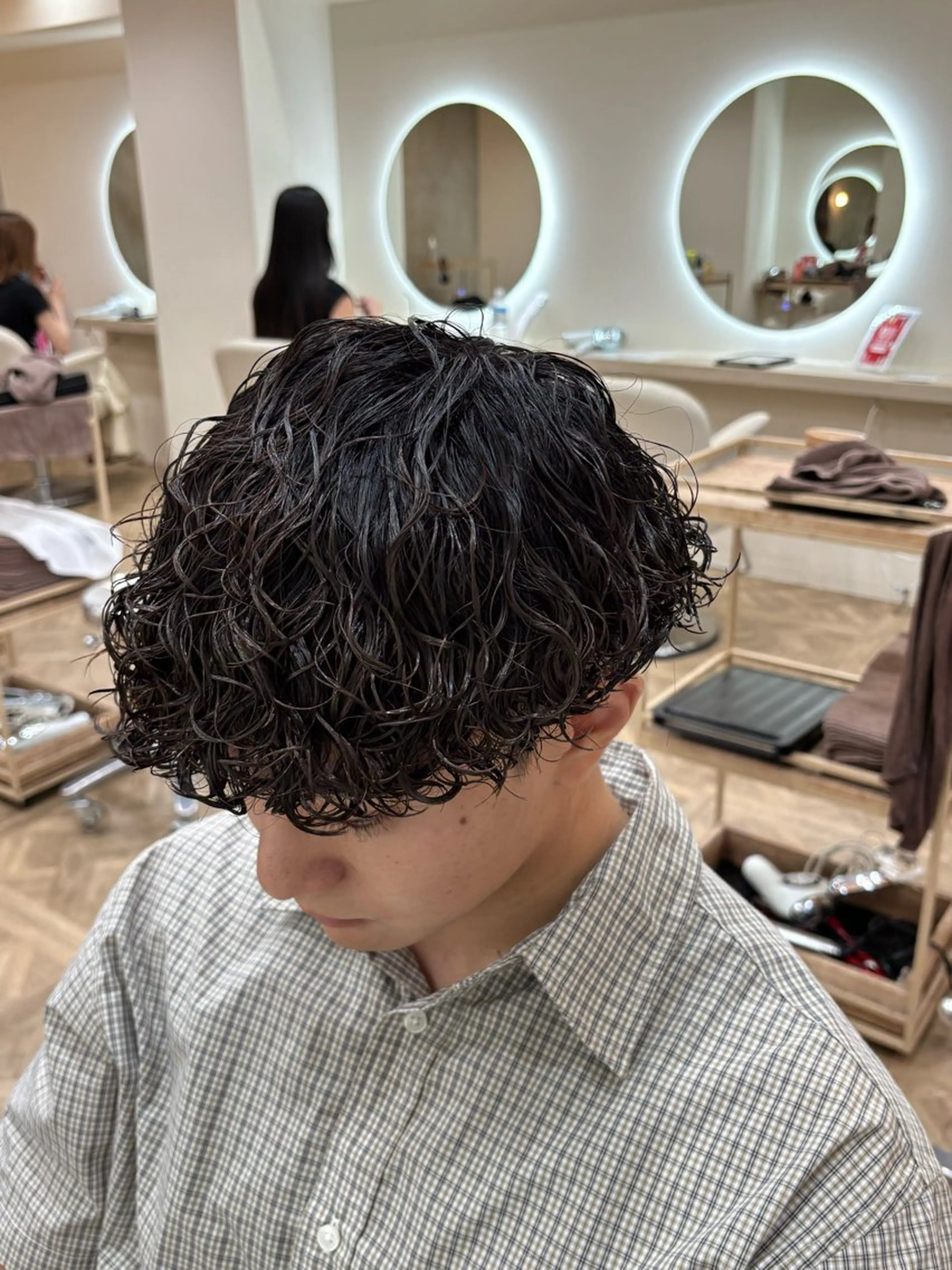ショート パーマ メンズ メンズパーマ 波巻きパーマ カット パーマ トリートメント パーマ職人DAIKI ツイスパ/波巻きのヘアスタイル