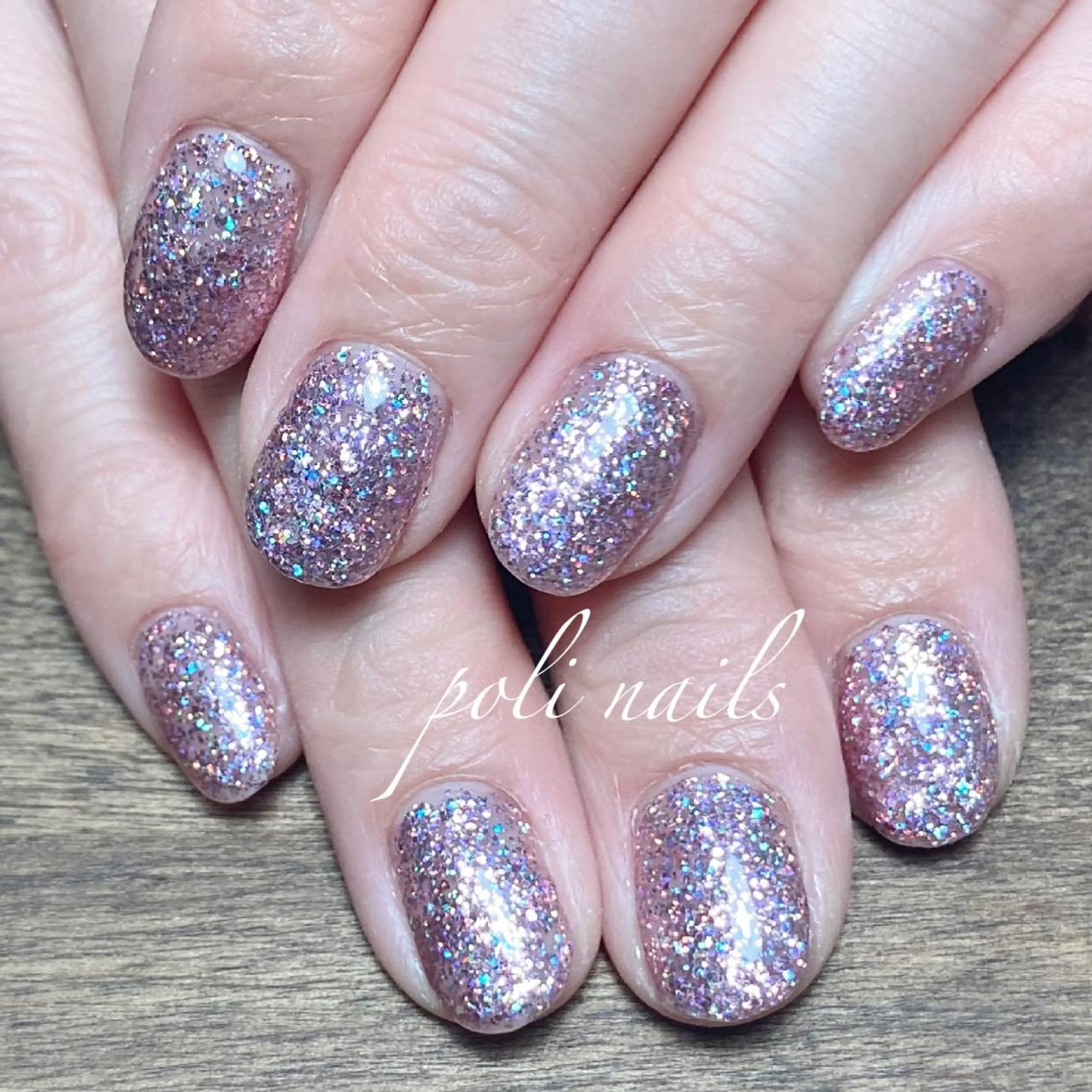 ネイル ラメ(グリッター) ワンカラーネイル ハンドネイル poli nailsのネイルデザイン