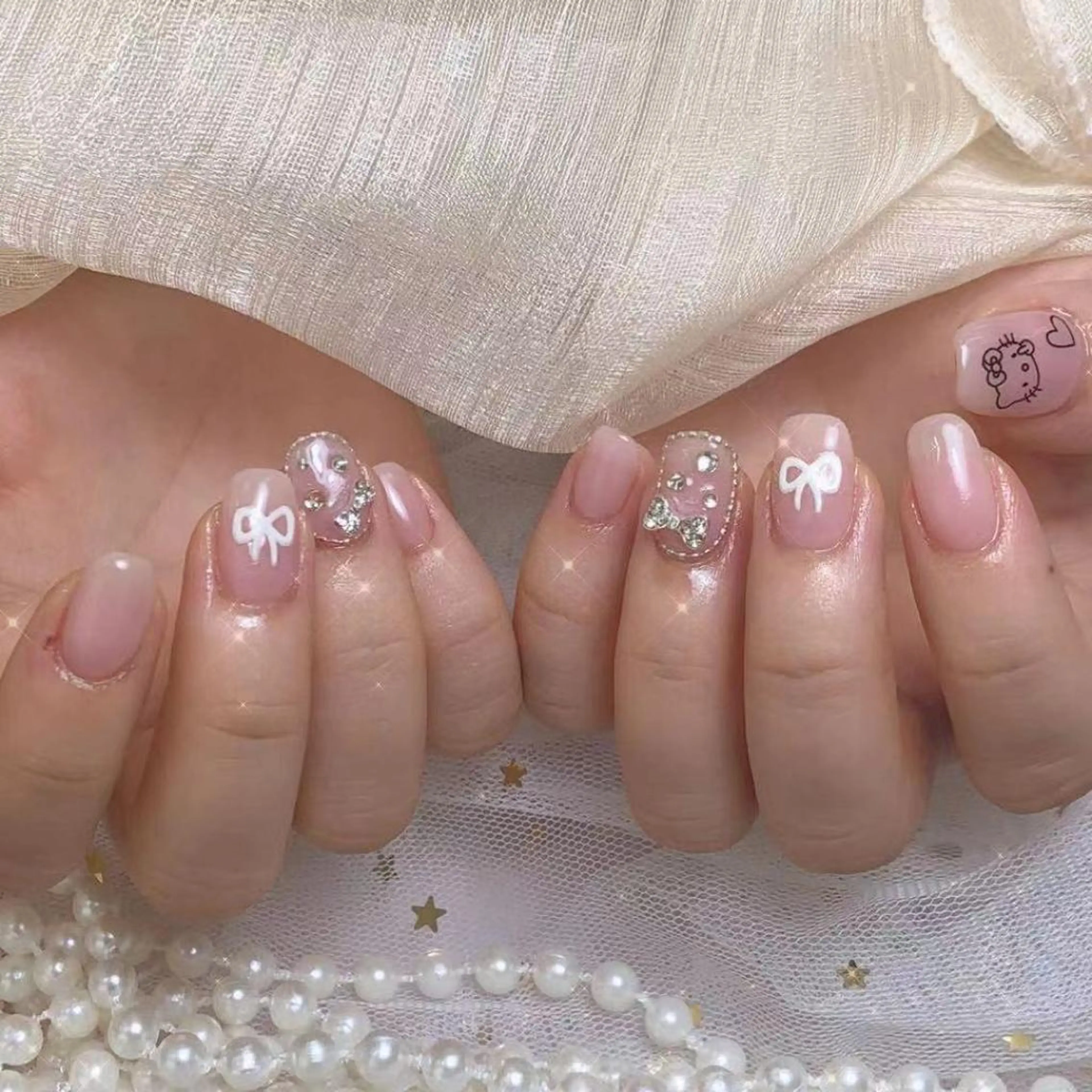 Hand人気NO.2ハンド120分画像持ち込み8980(時間内デザイン、パーツ6本まで)の写真