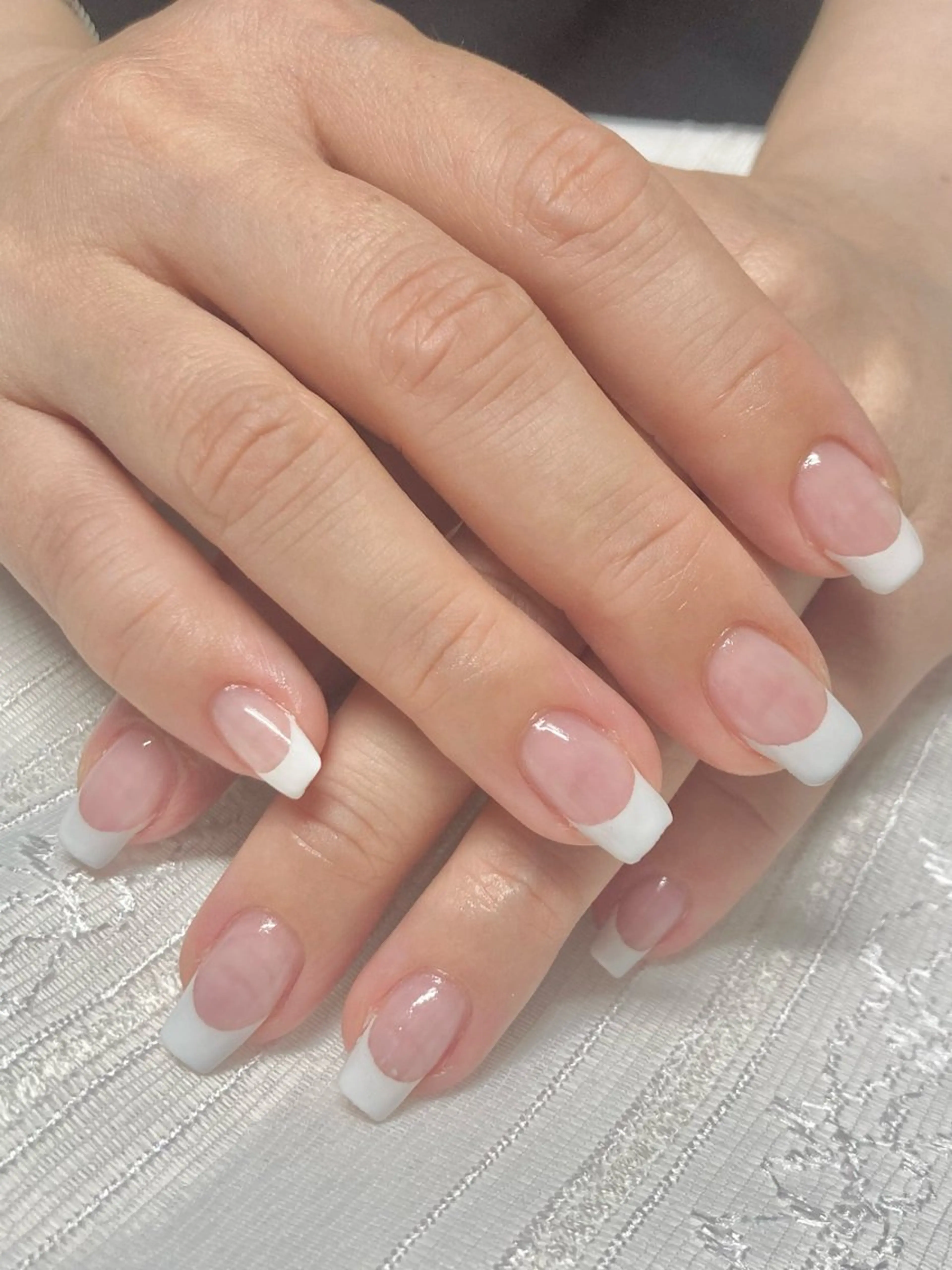 【仕上がり高評価】フレンチネイルorバーチャルフレンチネイル（オフ込）⚠️補足説明を必ずご確認くださいの写真