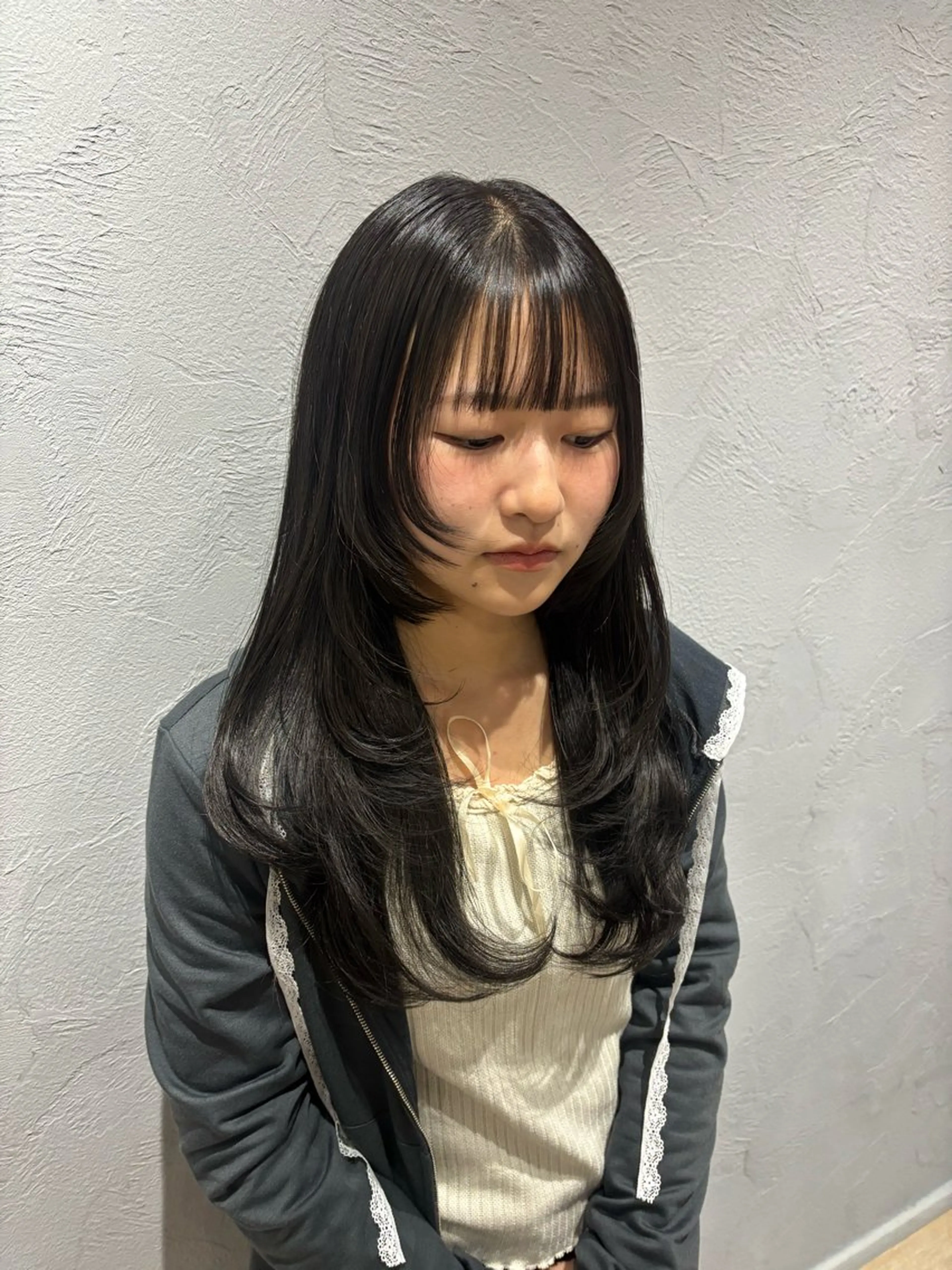 ロング 顔周りカット レイヤーカット Maki /カラー/ブリーチのヘアスタイル