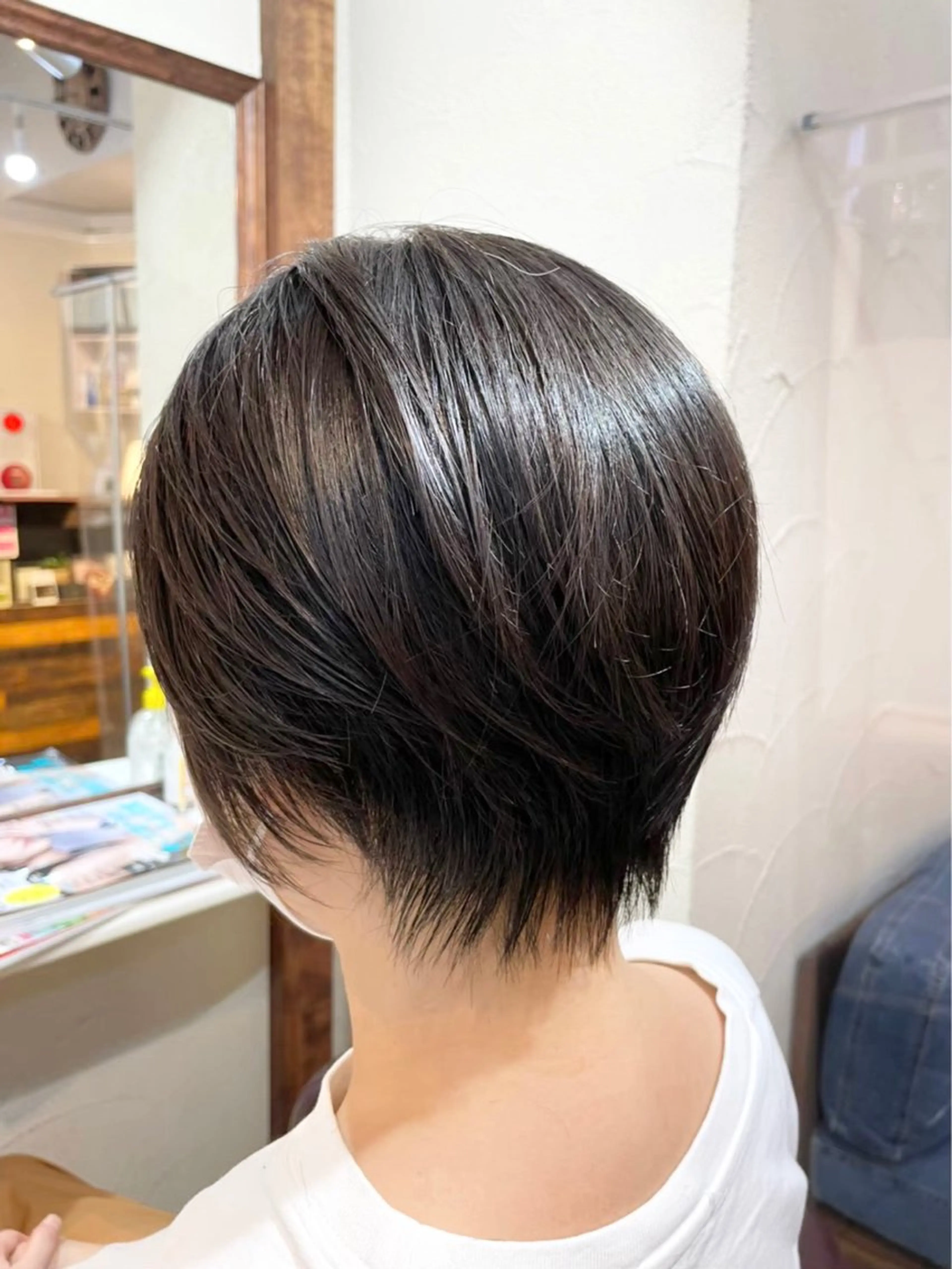 ショート 貝沼 直のヘアスタイル