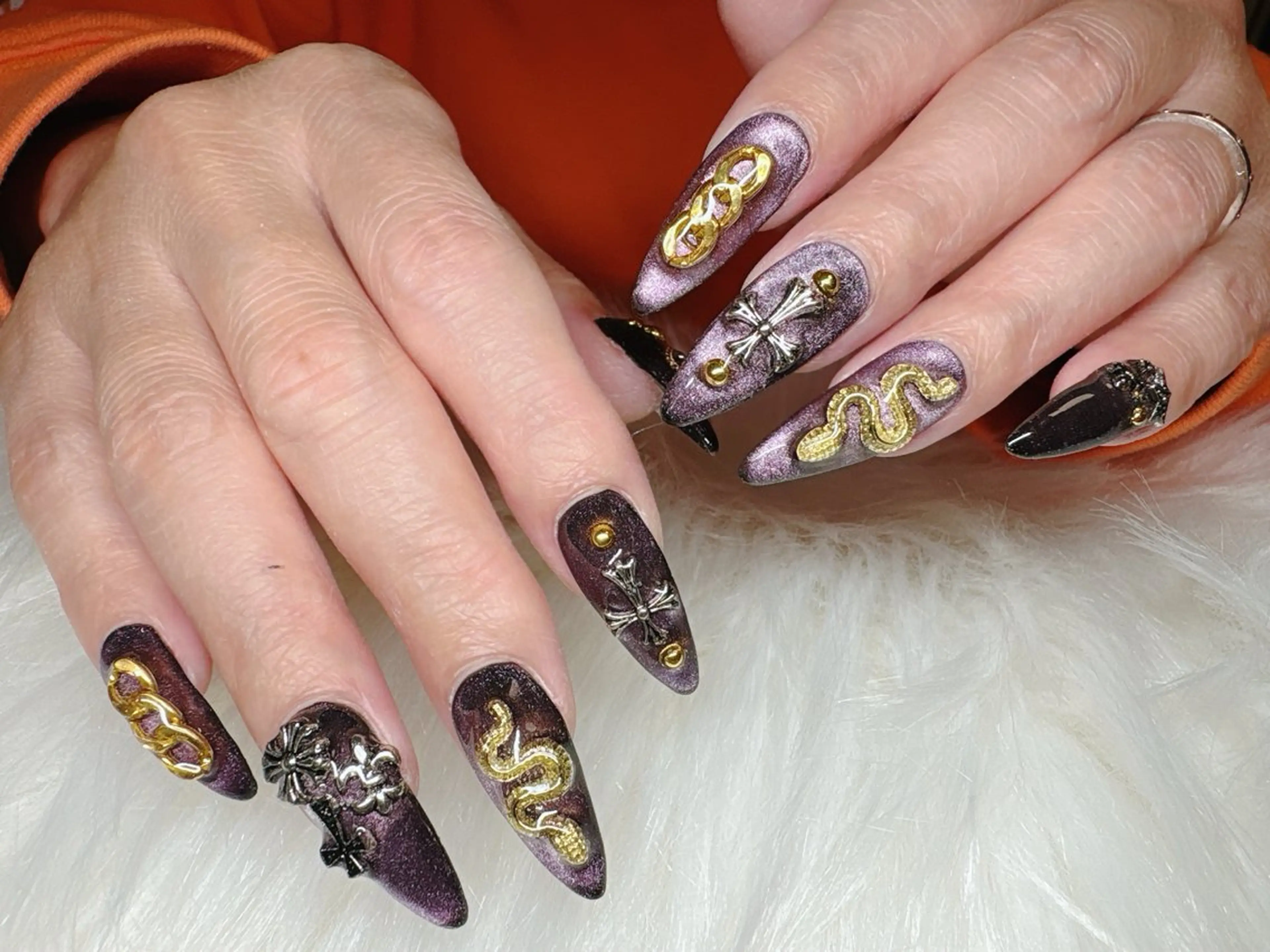 ネイル ECLAT エクラ所属・寺山 千鶴のネイルデザイン