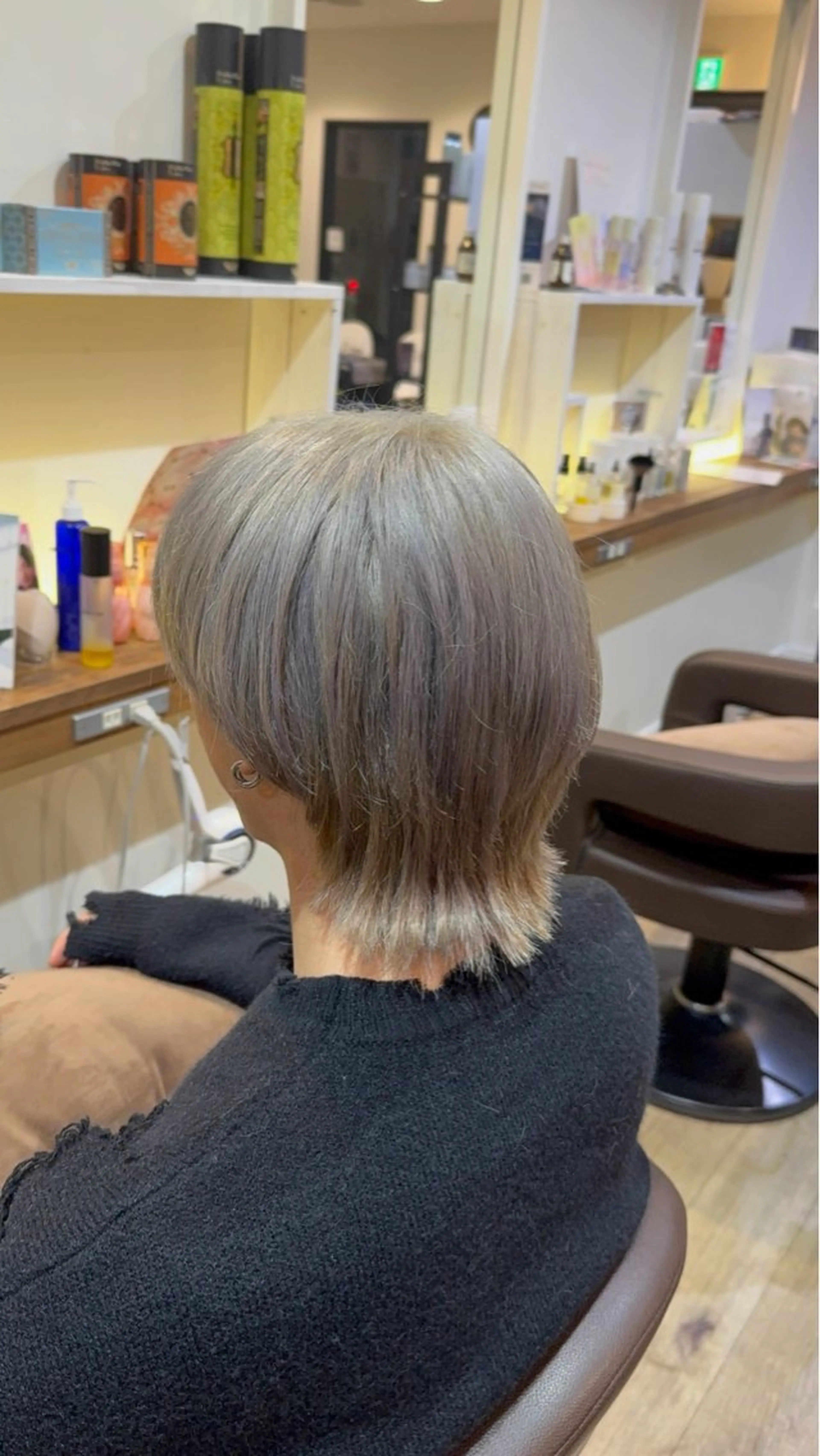 メンズ ヘアカラー andArt所属・武原 虹音のヘアスタイル