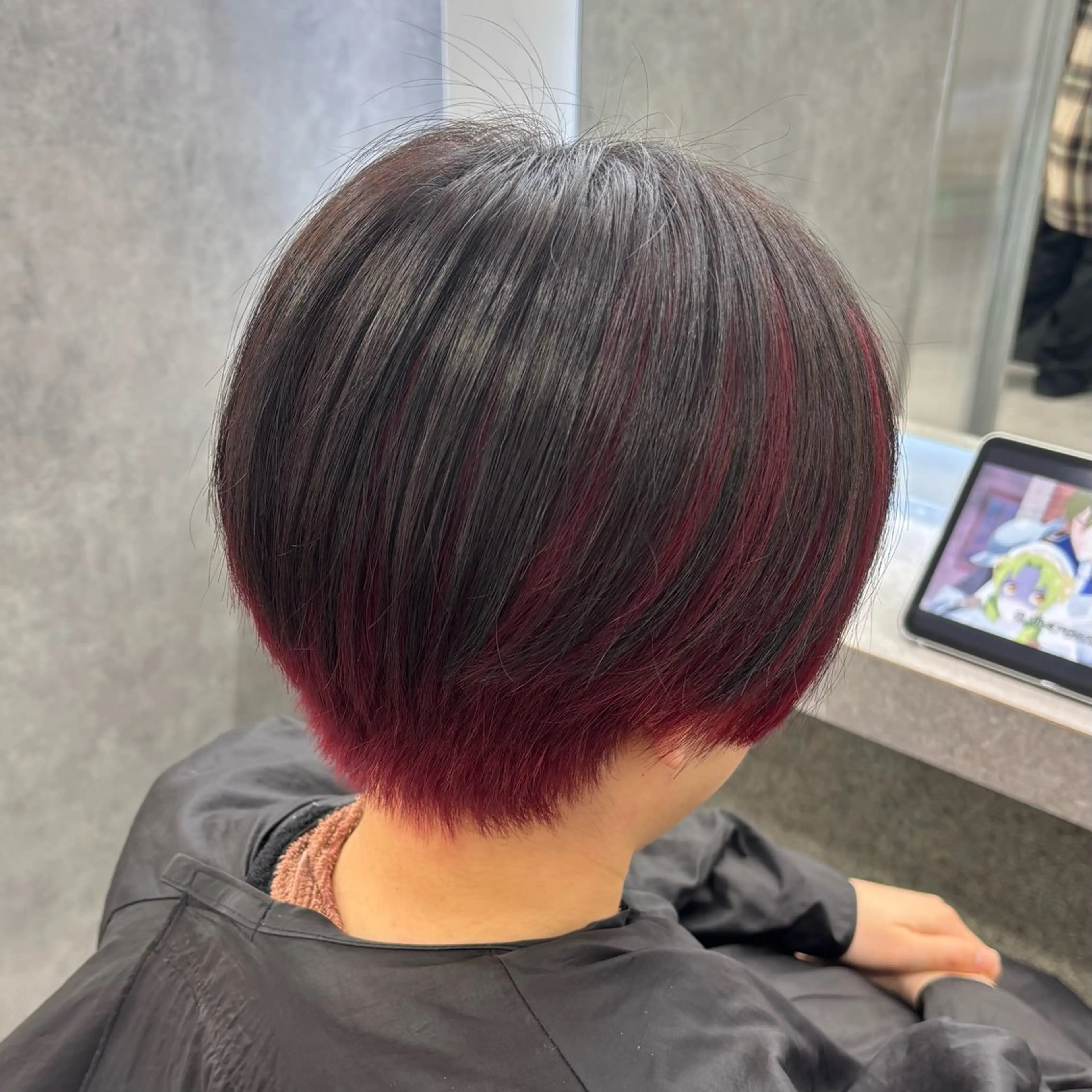 【レディースカット】ショートカット練習モデルの写真