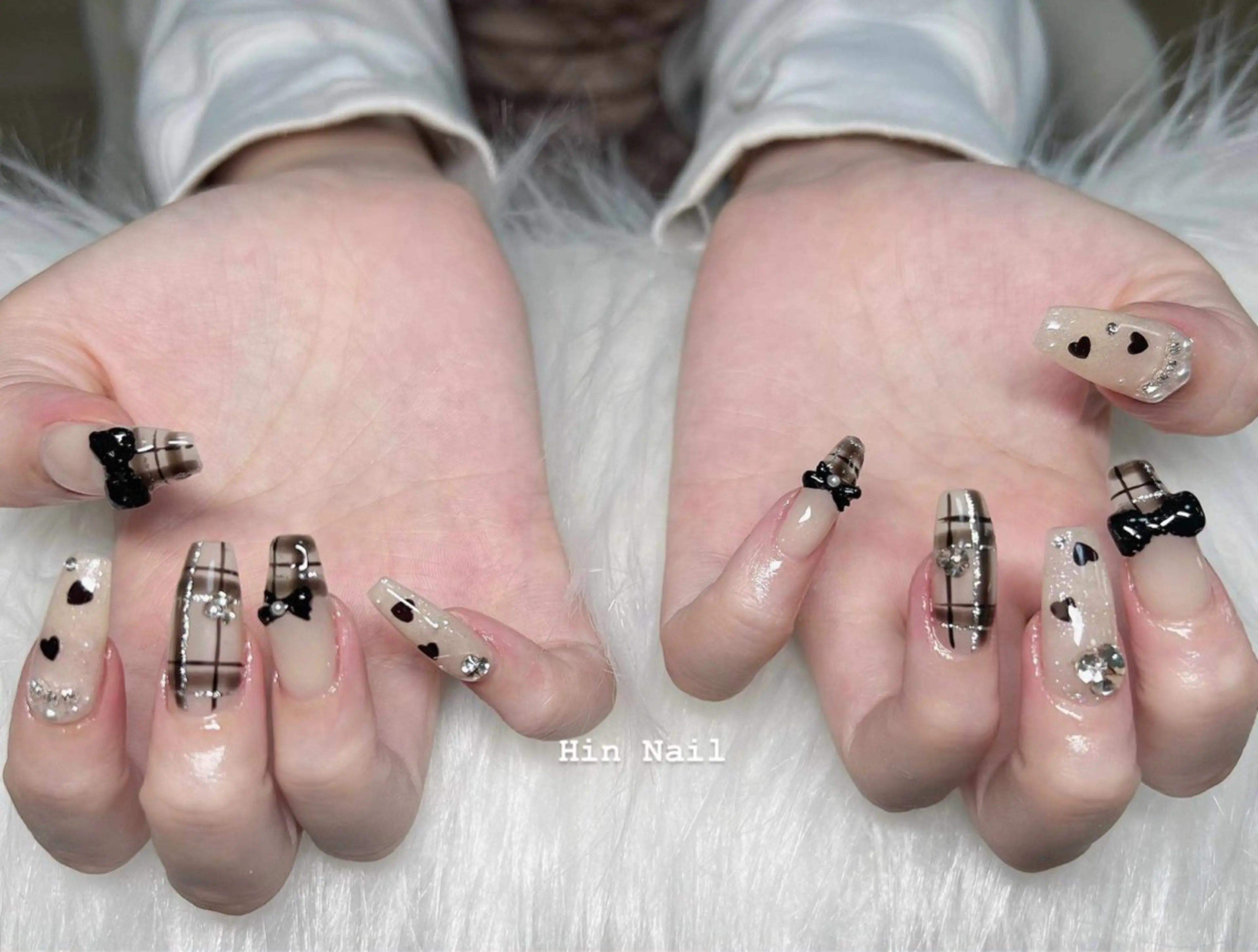 ネイル ハンドネイル HIN NAILのネイルデザイン