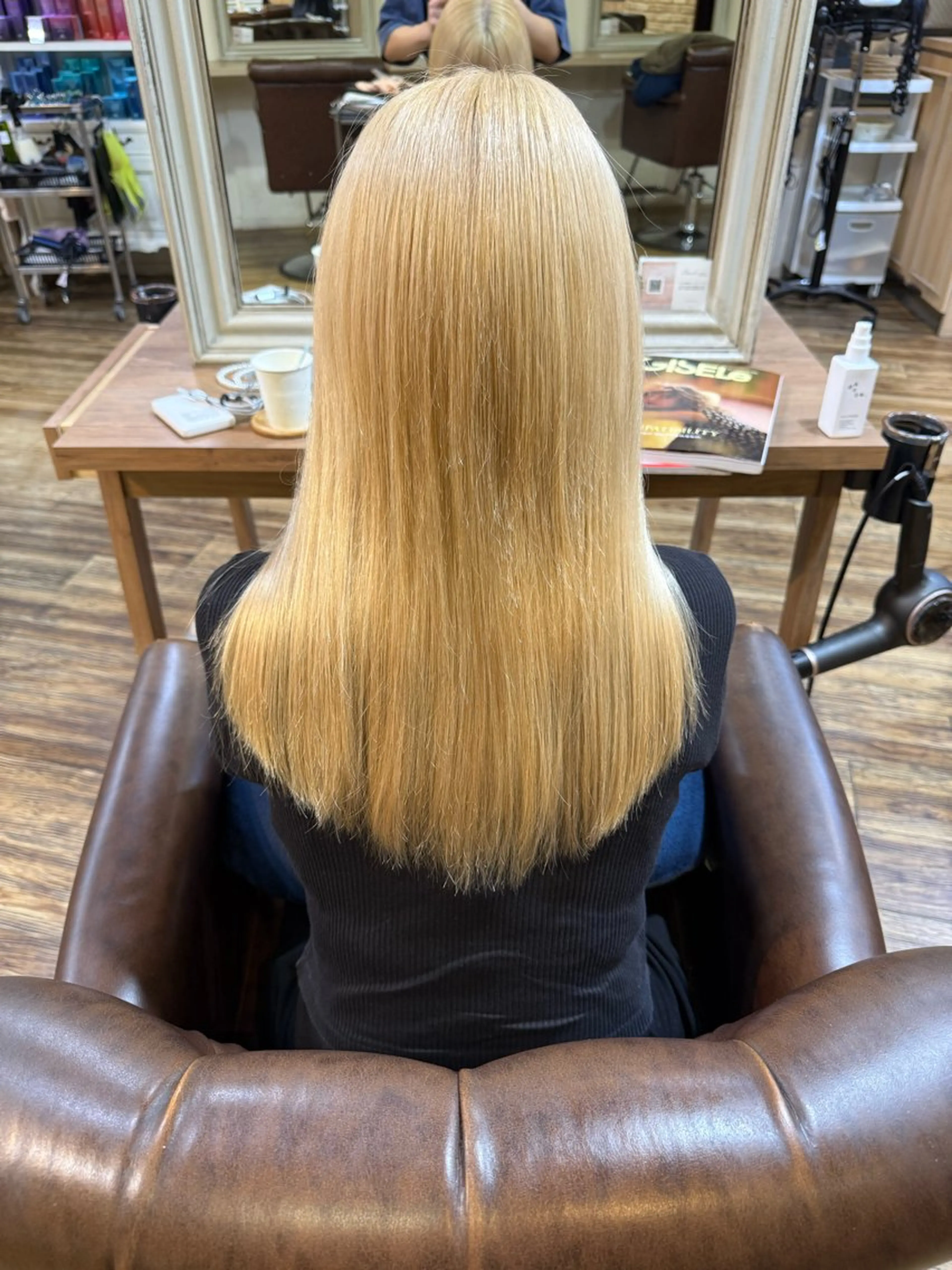 ロング カラー ベージュカラー ブリーチ 抜きっぱなしブロンド ブロンド ブロンドベージュ ヘアカラー 大河内滉生 /オリーブカラー🫒のヘアスタイル