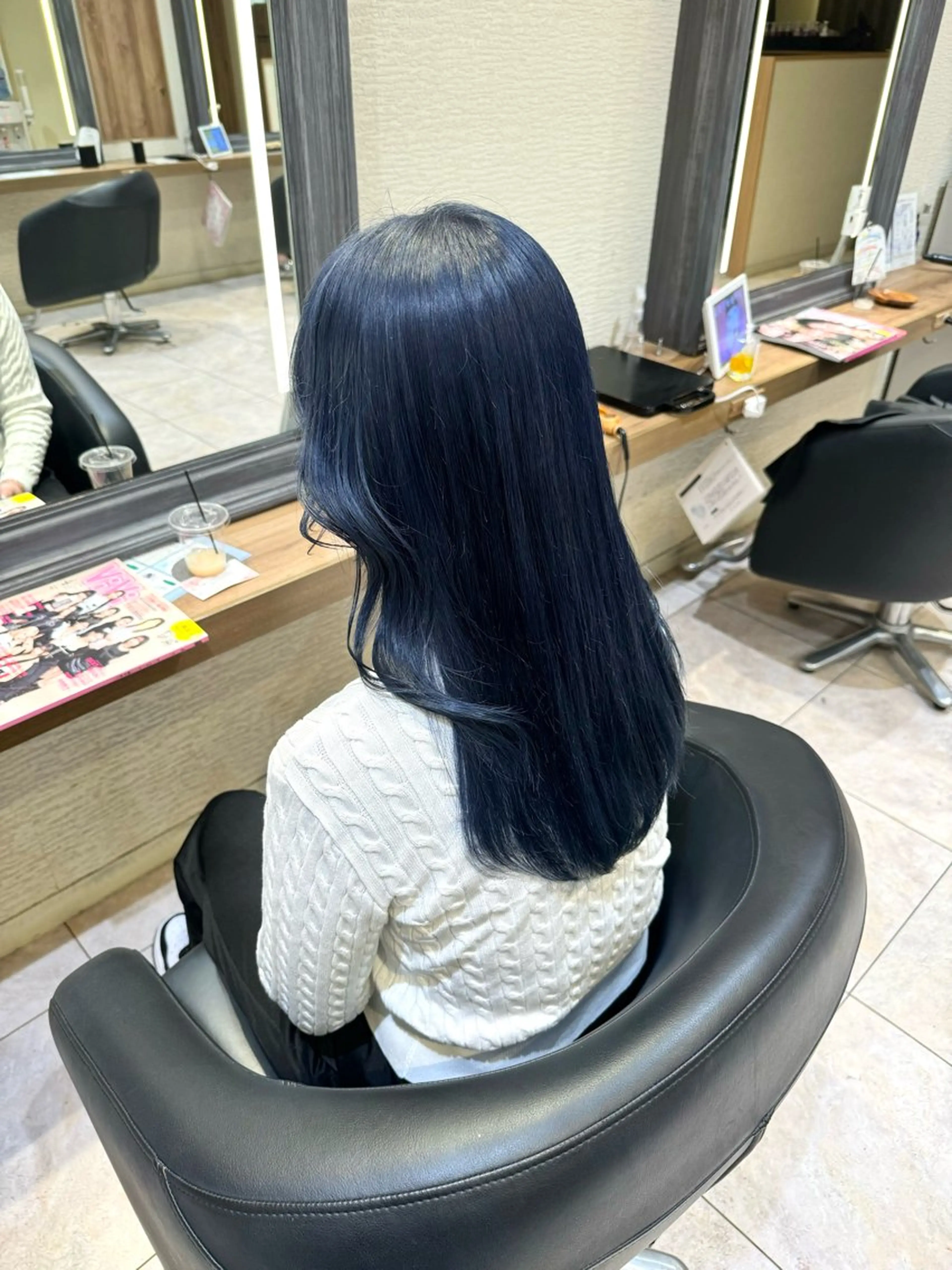 セミロング カラー カット ヘアカラー 赤み消しカラー🌱 YUZUKI🫧のヘアスタイル