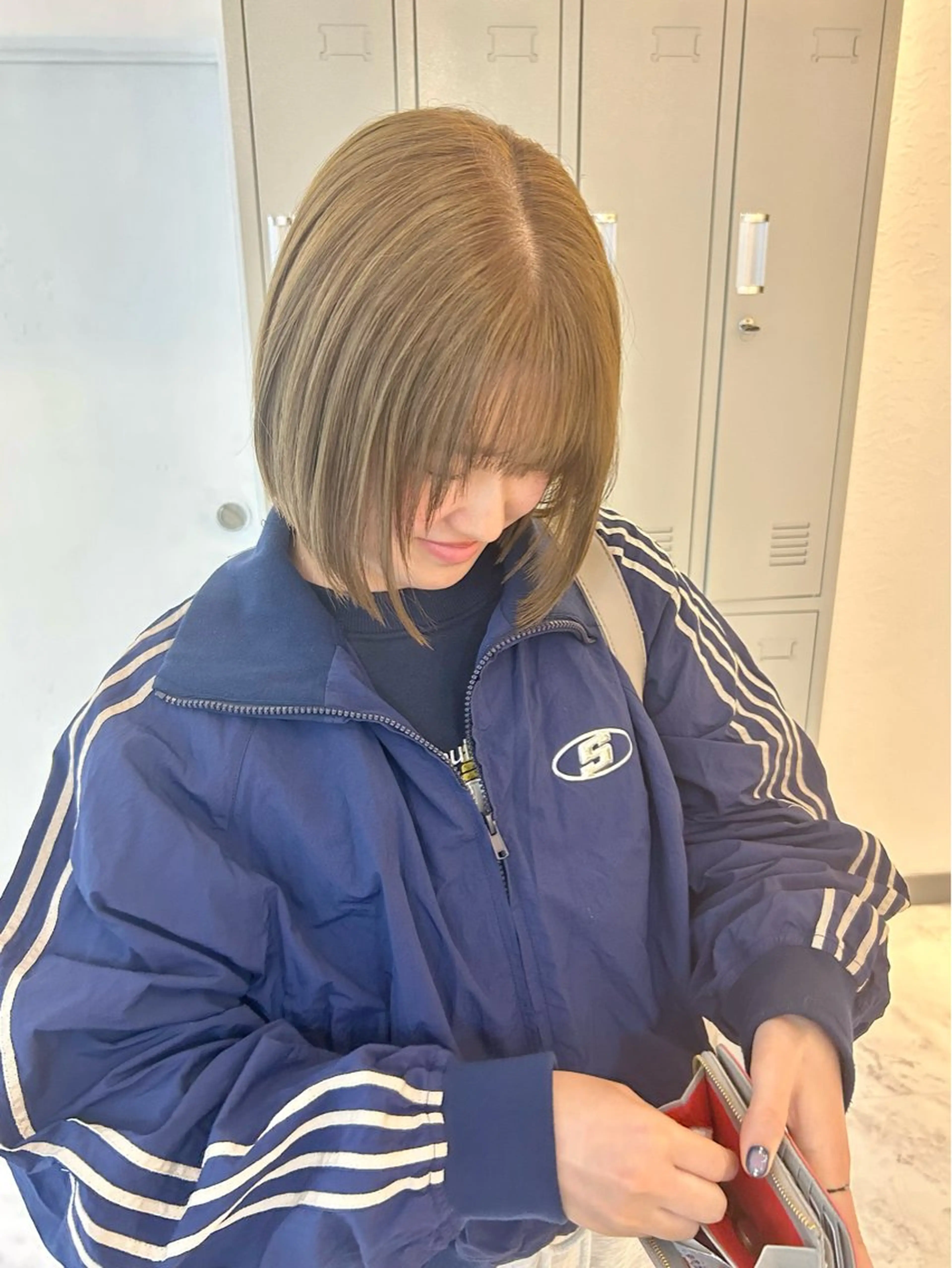 ショート カラー カット ヘアカラー Via  京都烏丸所属・ハイトーン/髪質改善 /レイヤー/りなのヘアスタイル