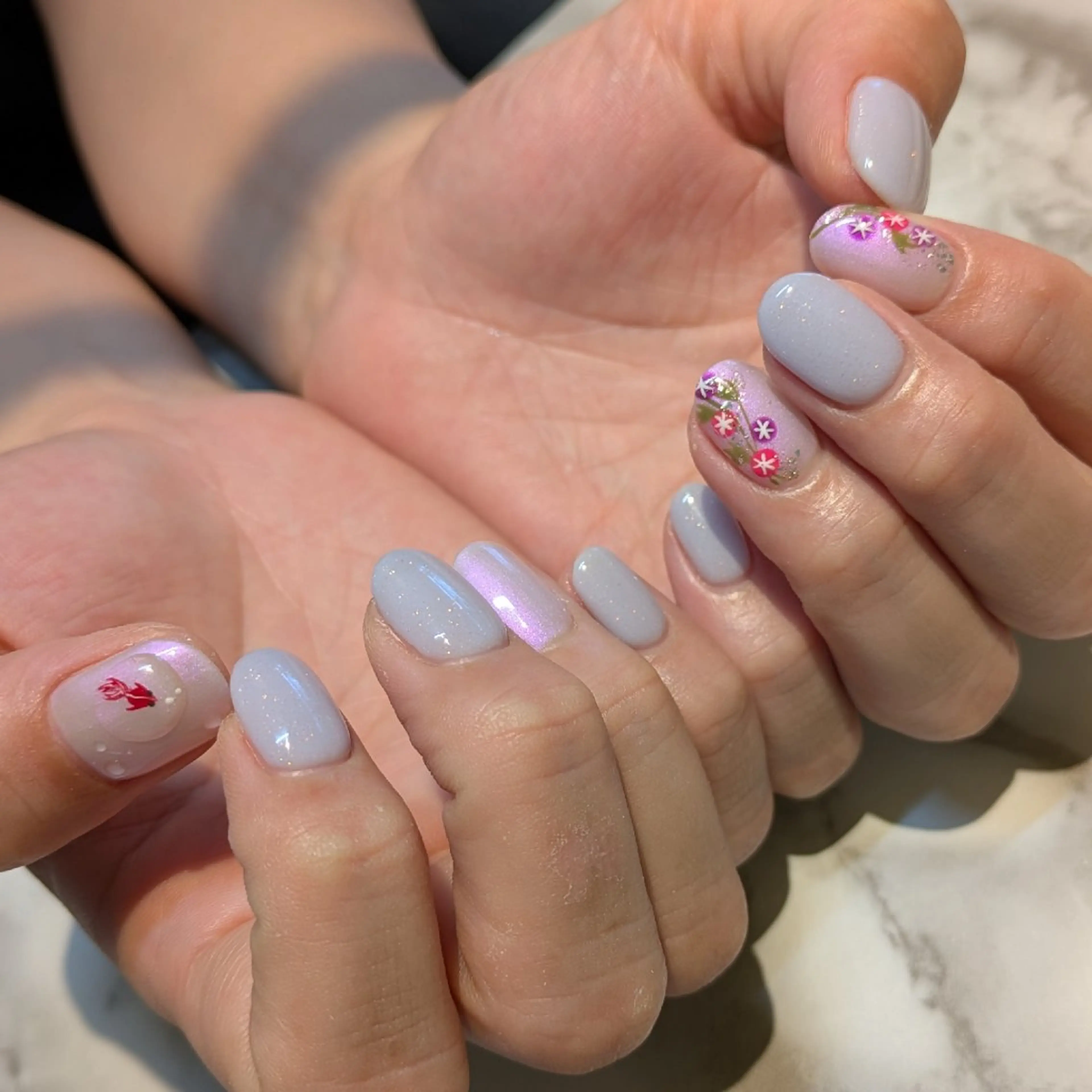 ネイル ジェヌインネイル 河内のネイルデザイン