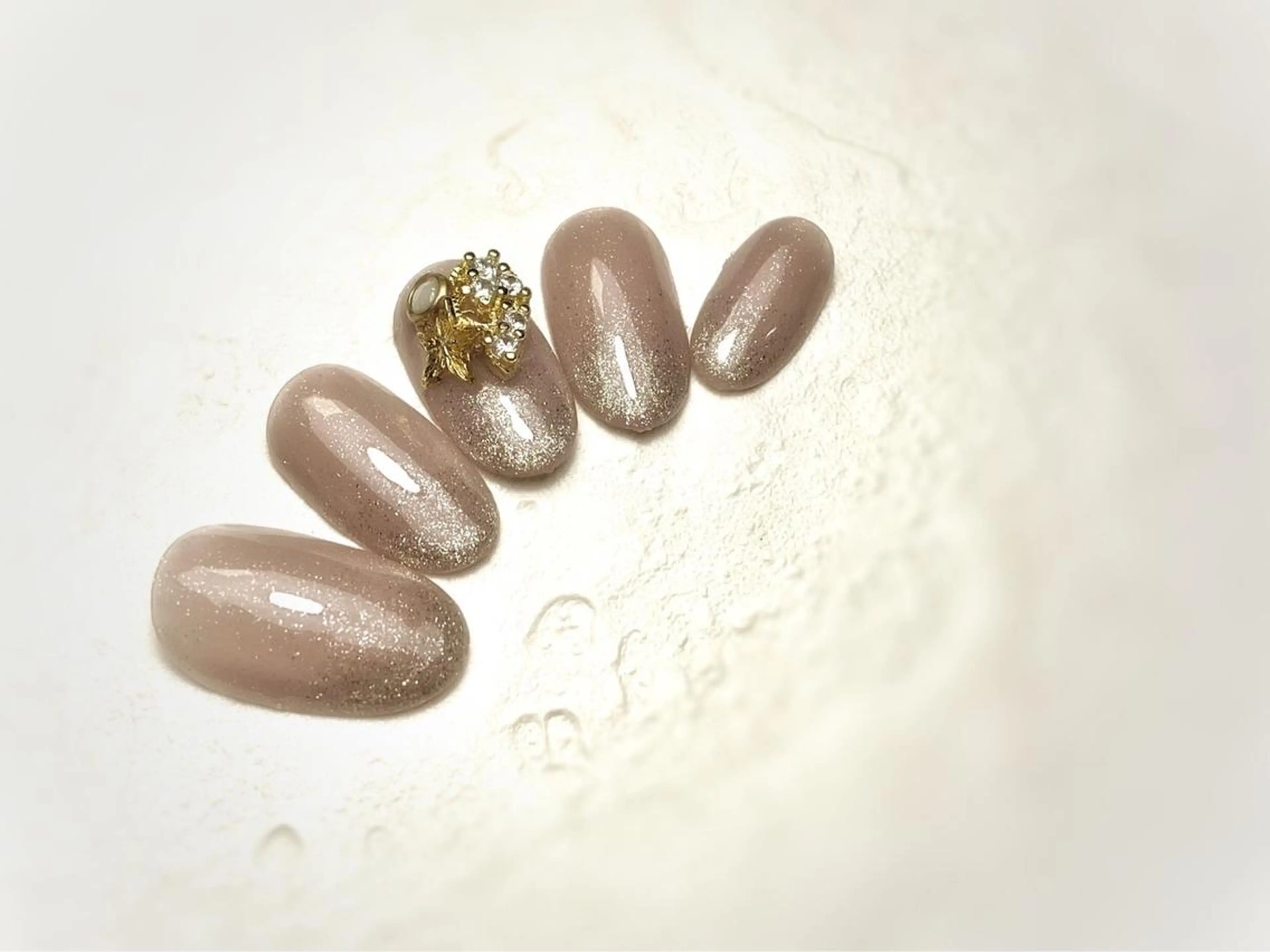 ネイル Salute本店 🦋仲原里佳のネイルデザイン