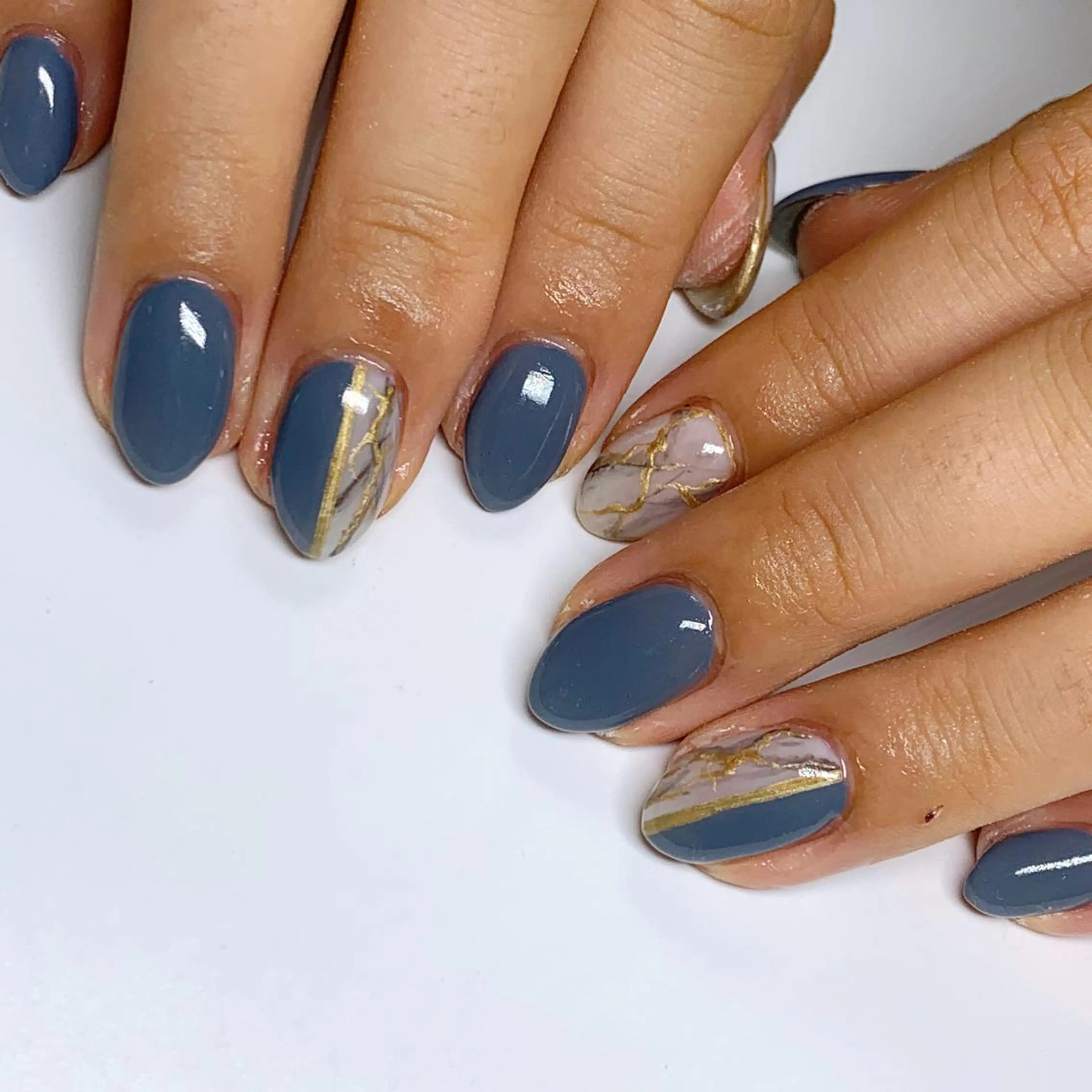 ネイル 【カメレオン】 上村 祥子のヘアスタイル