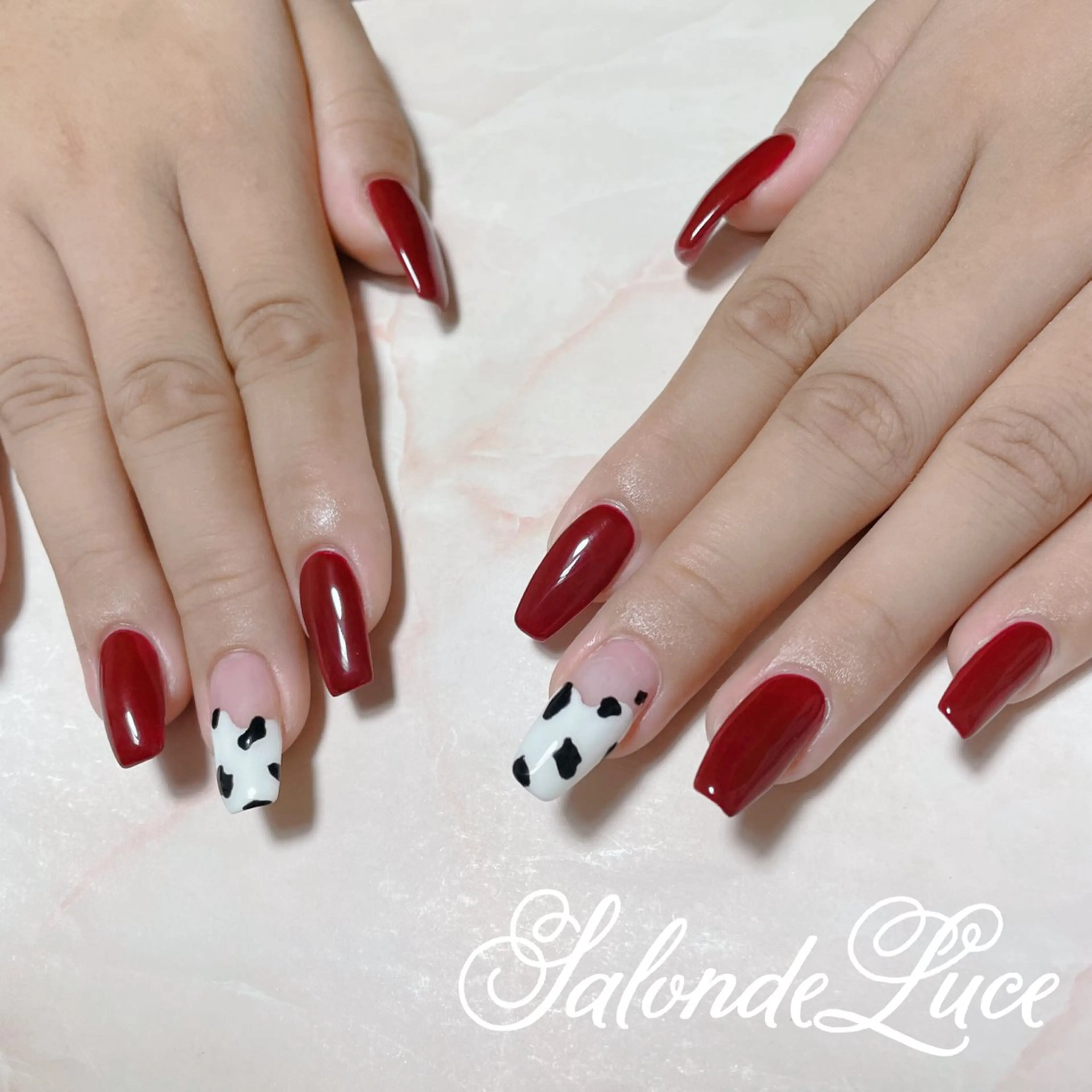 ネイル ボルドー ワンカラーネイル Salon de Luceのネイルデザイン