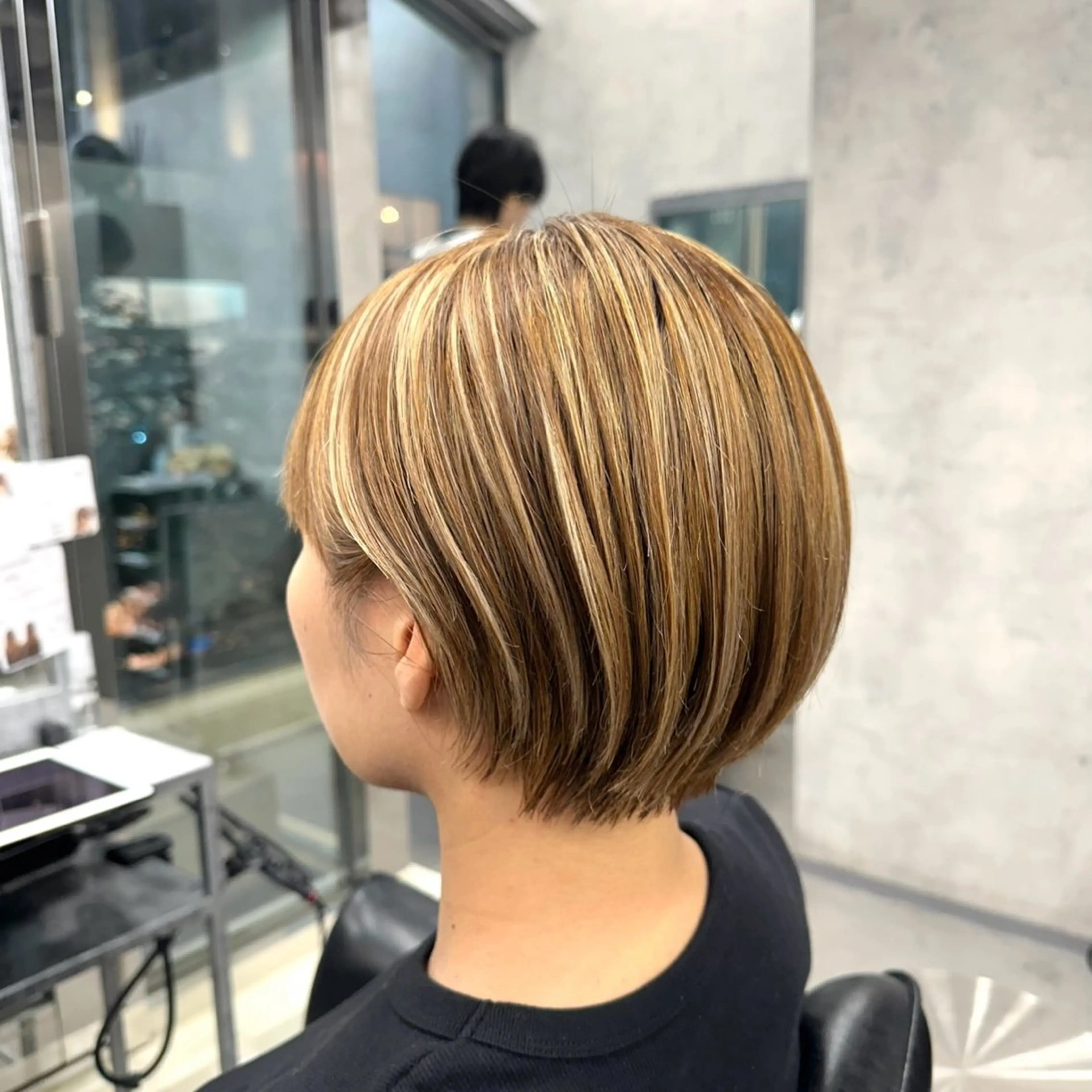 ショート カラー Misora/ボブ/ レイヤー/艶カラーのヘアスタイル